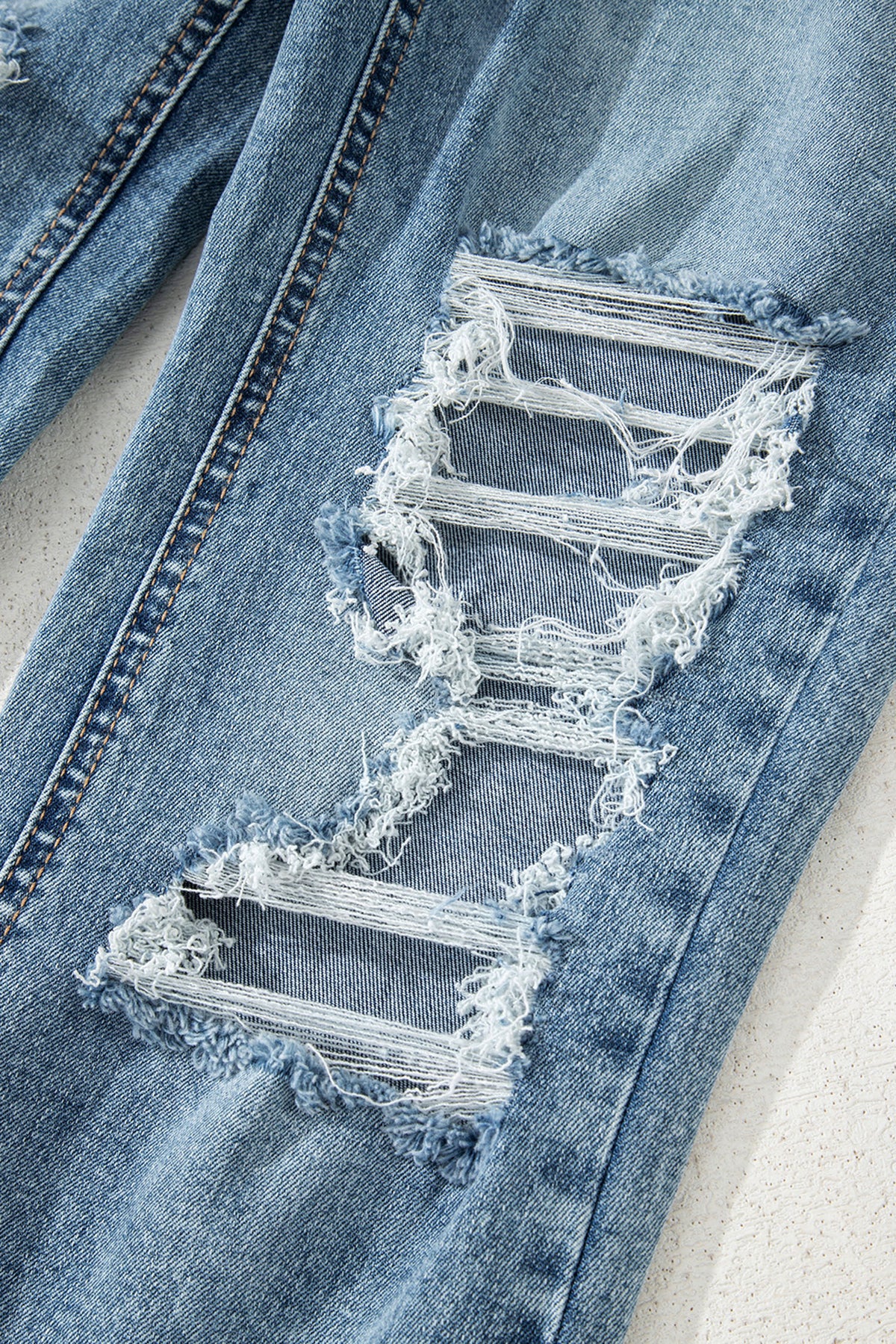 Myosotis Raw Hem Ripped Open Knee Fit Flare Jeans