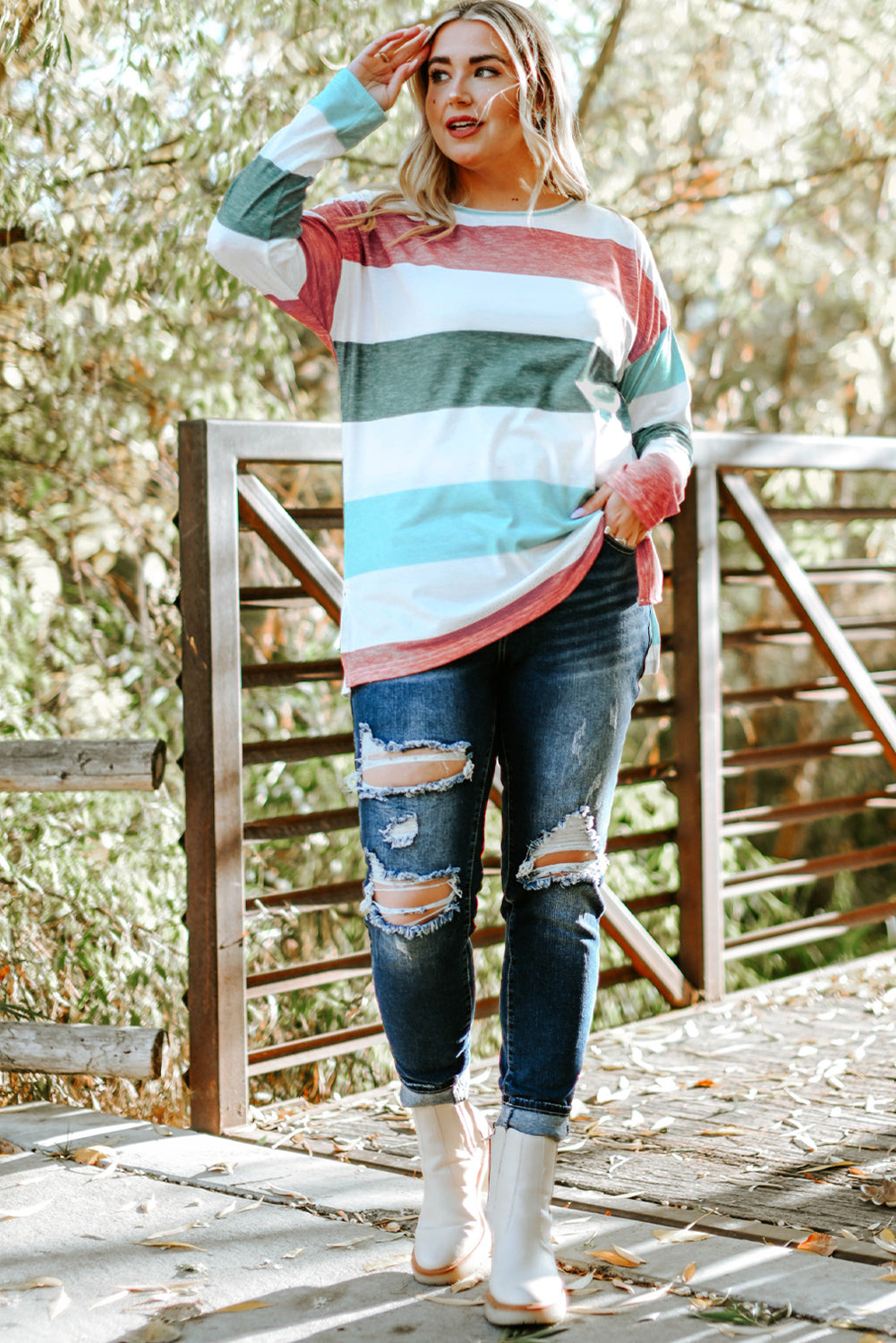 Green Plus Size Color-Block Pullover Top