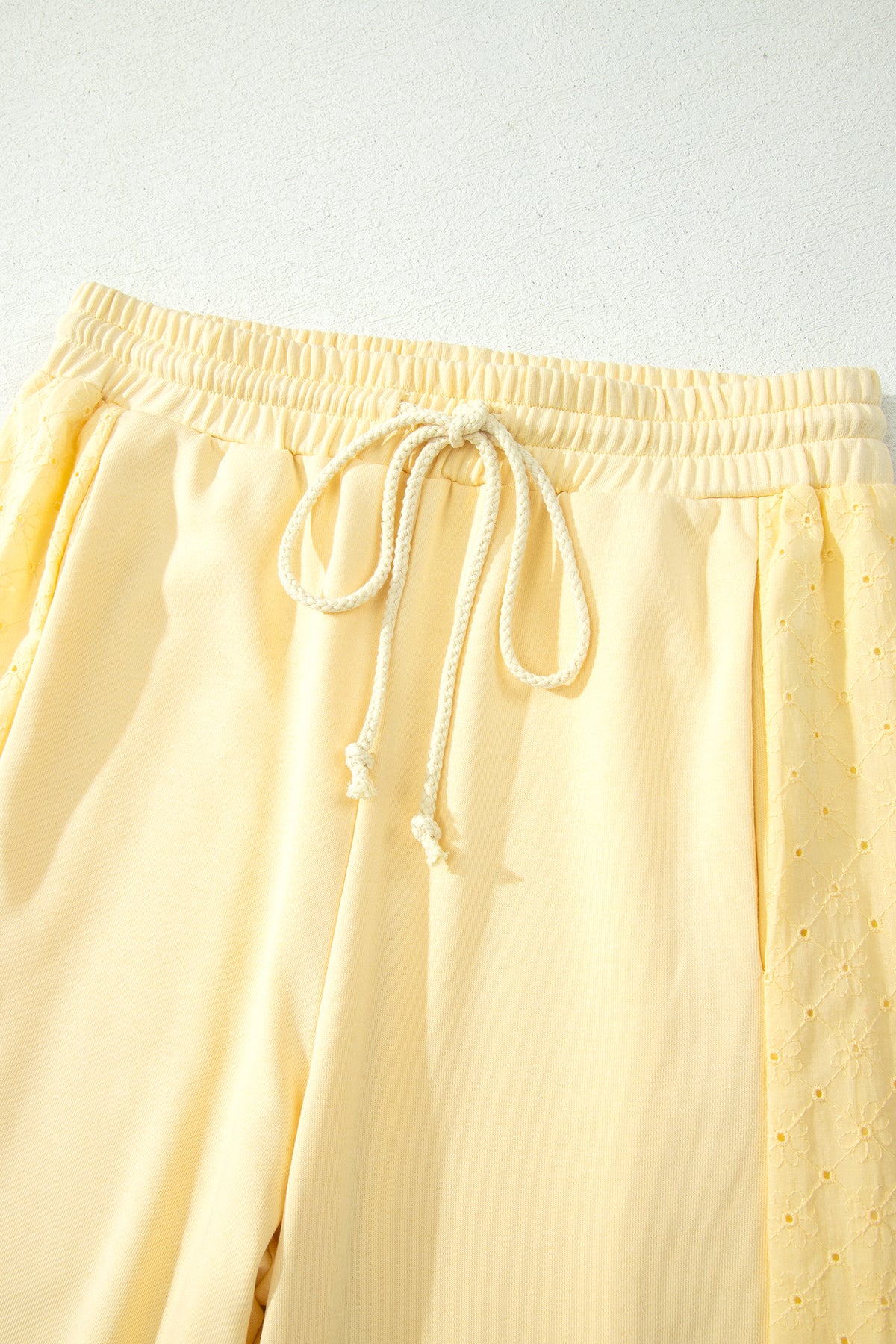 Women's Yellow Cream Eyelet Embroidered Lace Patchwork Cropped Pullover Drawstring Pants Set