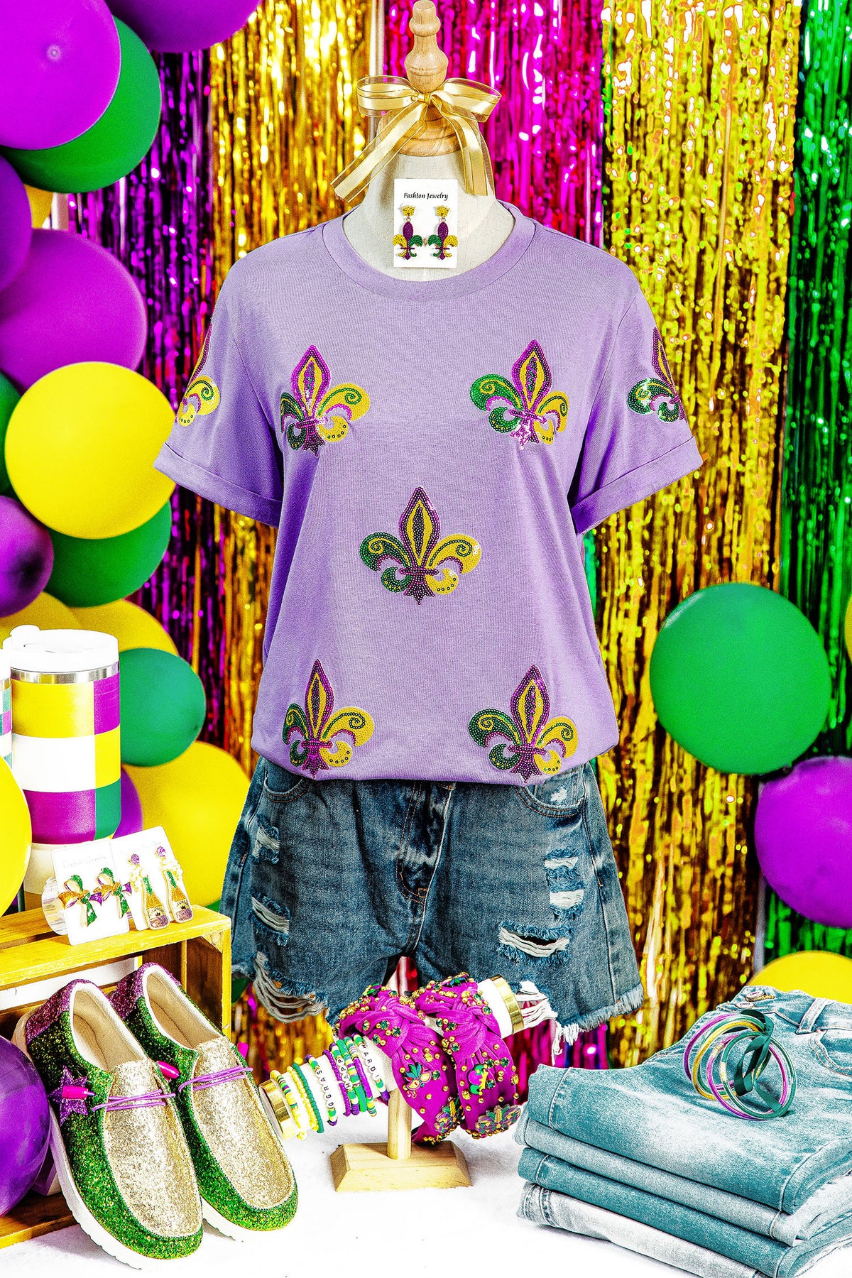 Wisteria Mardi Gras Sequined Pattern Holiday T-Shirt