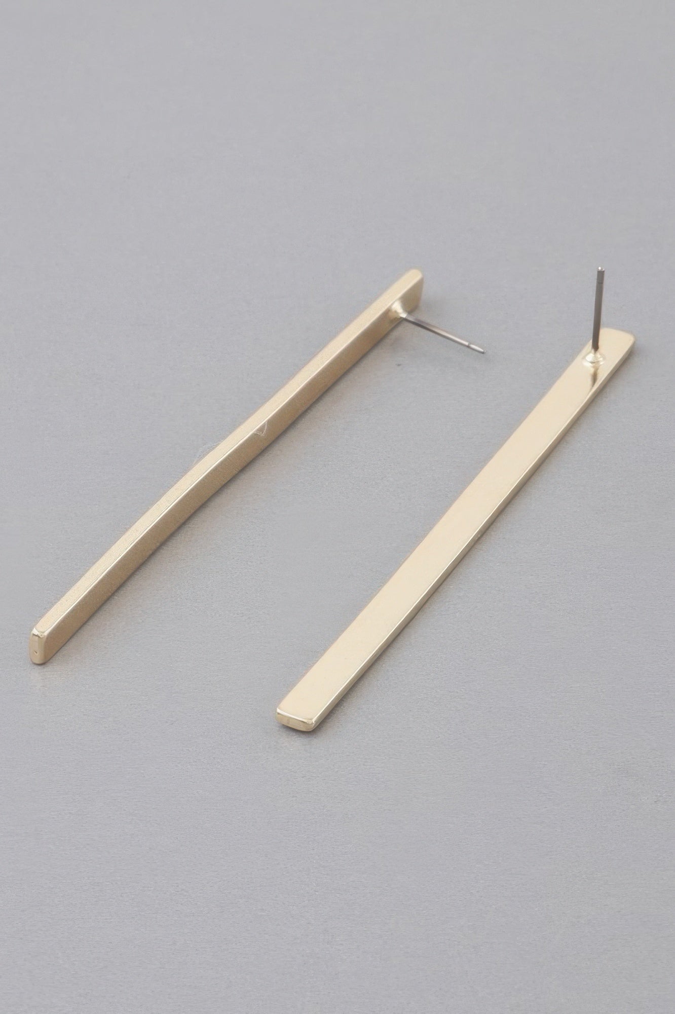 Streak Bar Drop Earrings