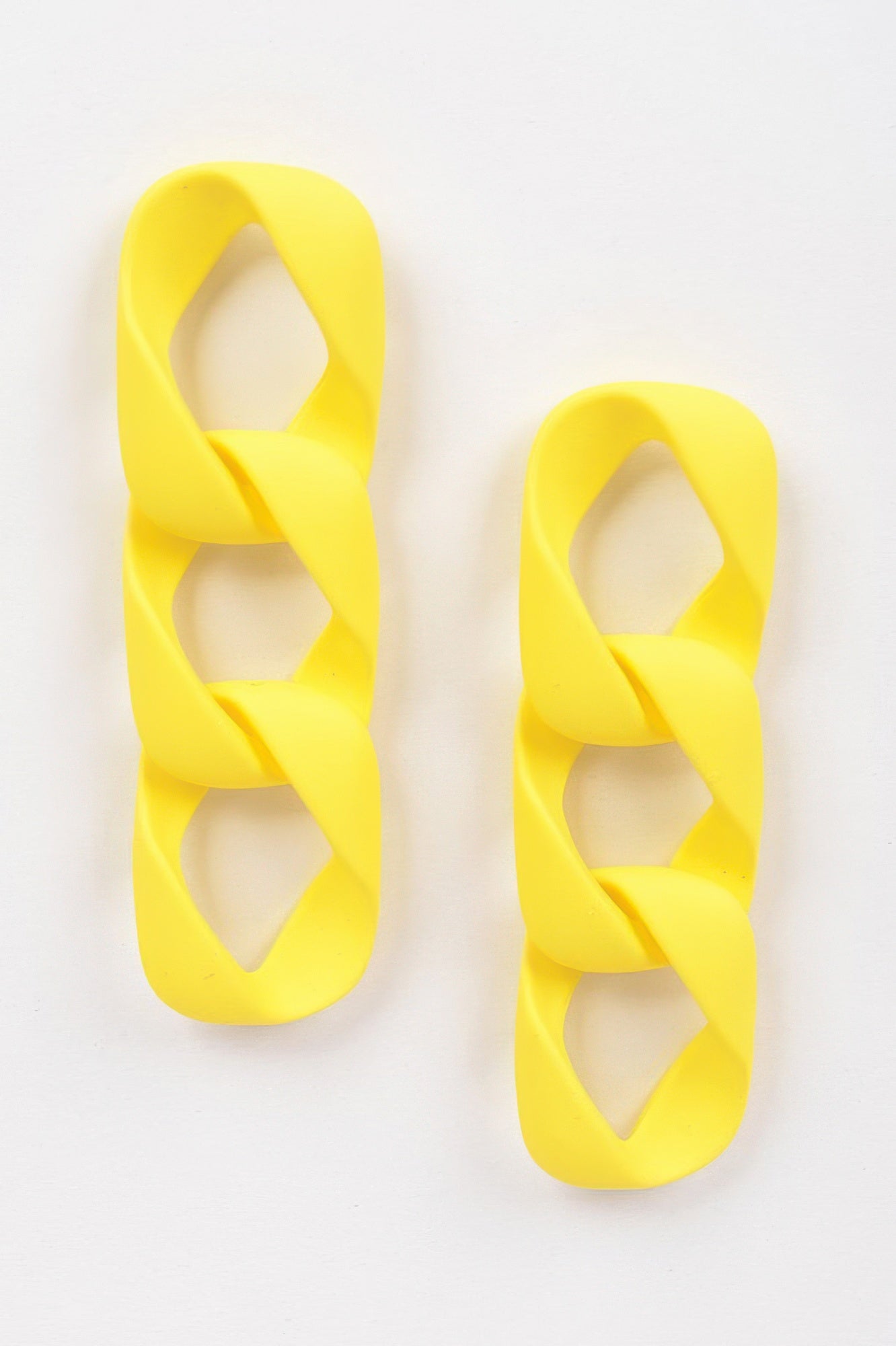 Vivid Color Chain Earring