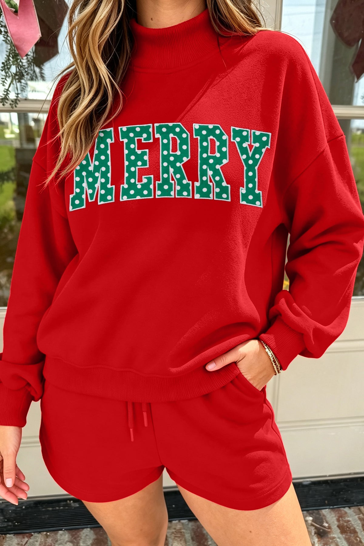 Women's Dark Green Christmas Slogan Print Mock Neck Pullover and Shorts Set