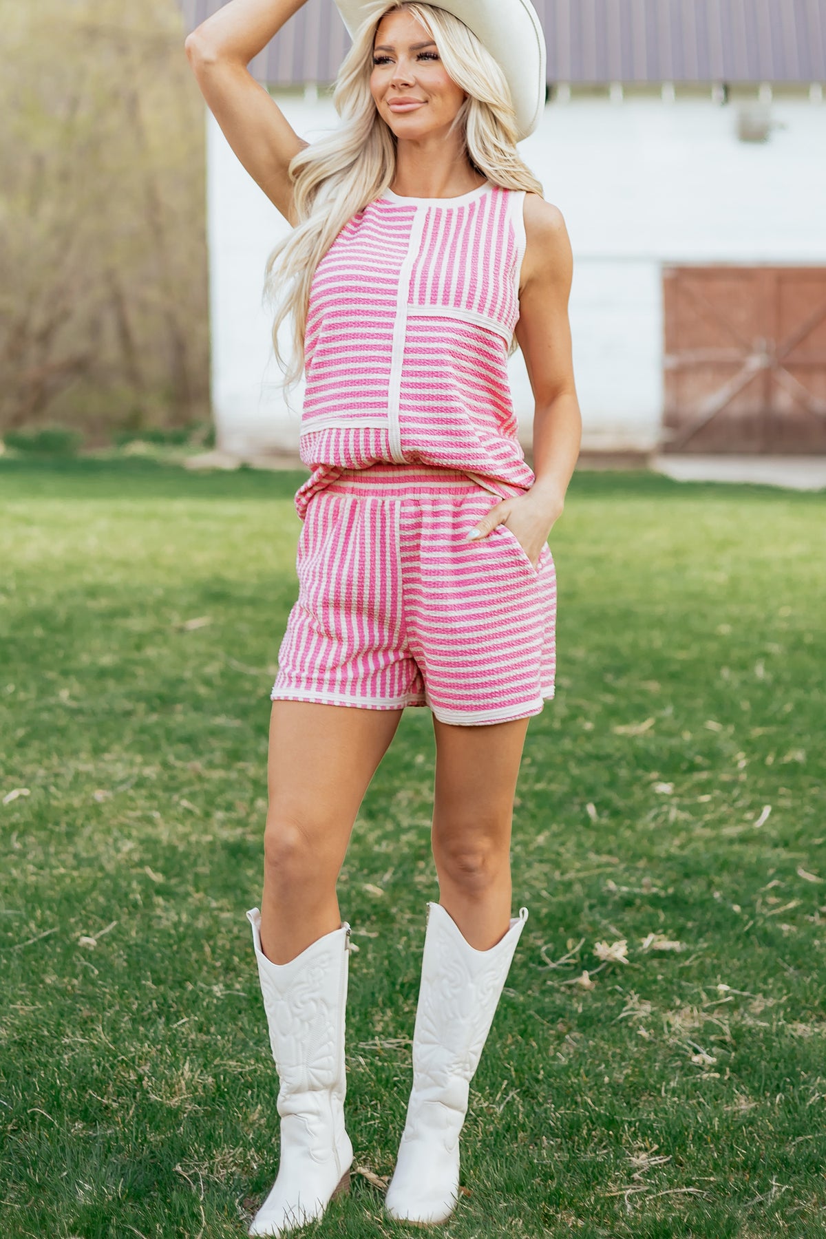 Women's Pink Stripe Textured Contrast Trim Casual Tank and Shorts Set