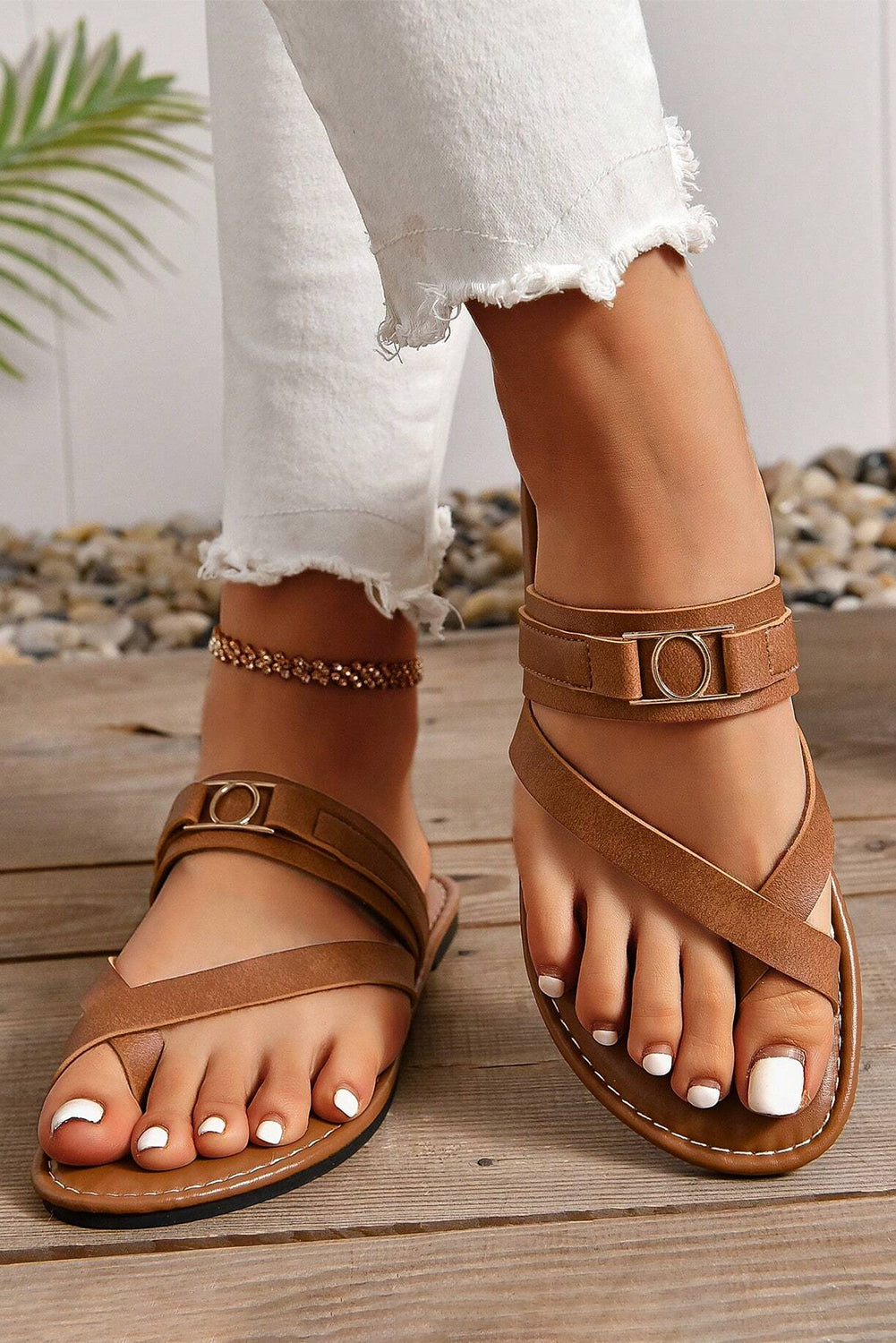 Chestnut Cross Toe Metal Buckle Leathered Flat Sandals