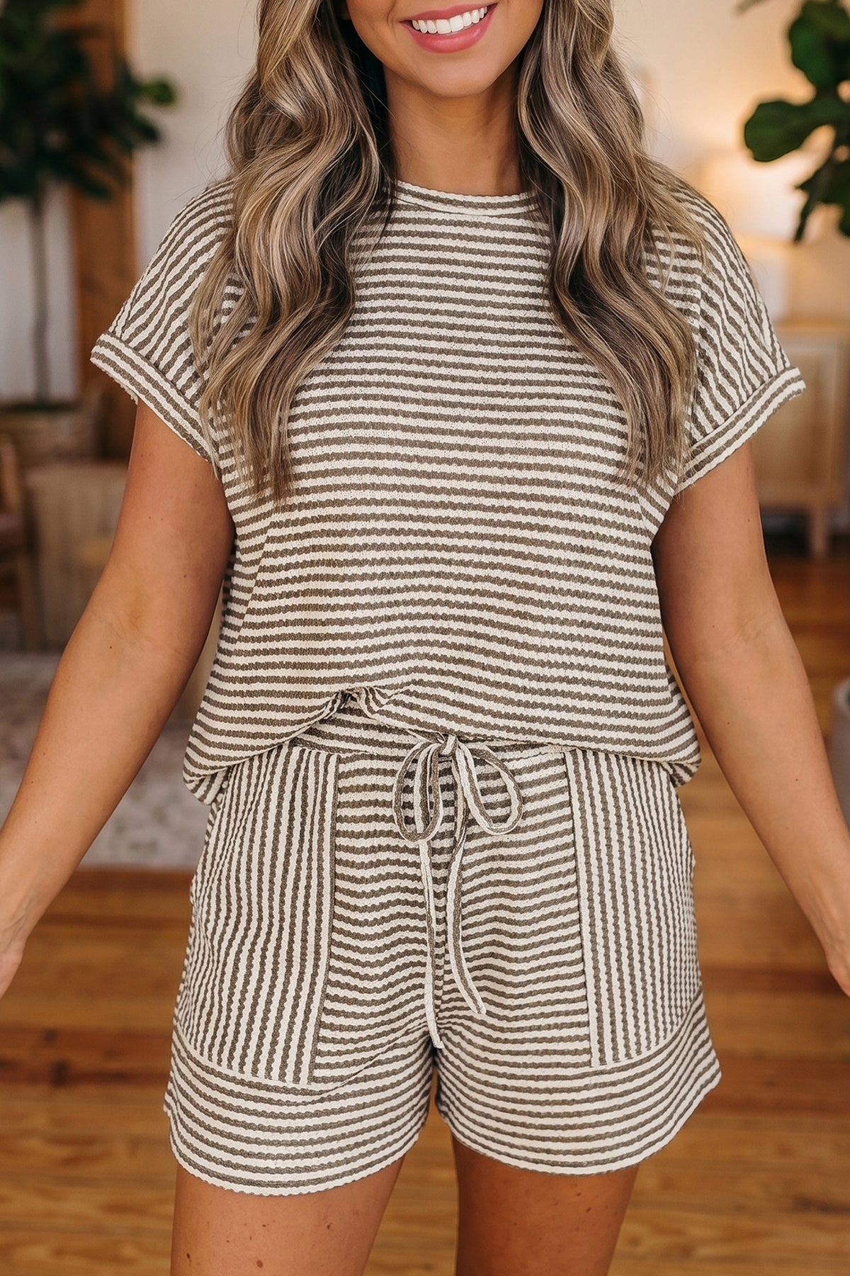 Women's Purple Stripe Breathable Textured Knit Short Two-Piece Set