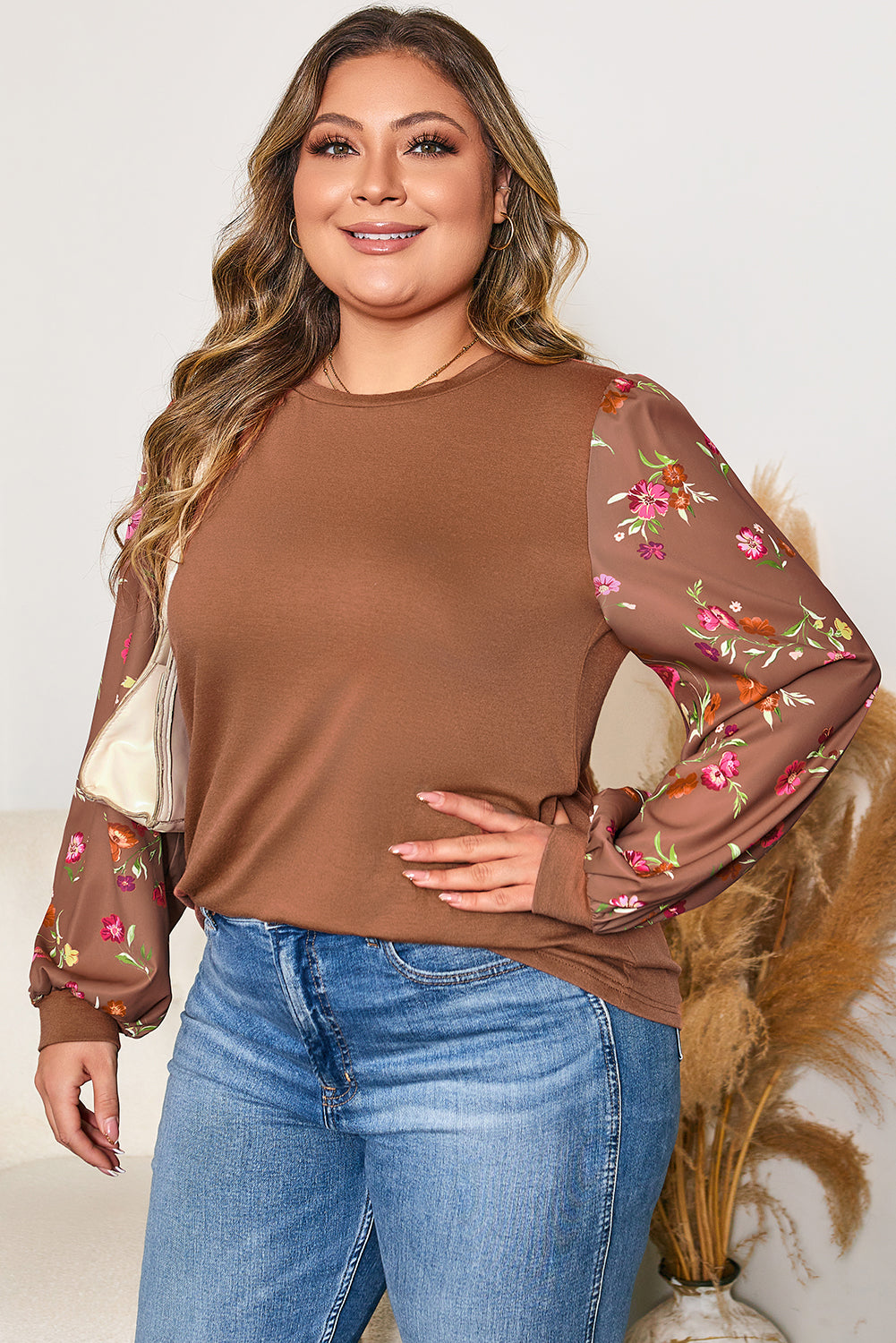 Brown Floral Sleeve Patchwork Round-Neck Plus Blouse