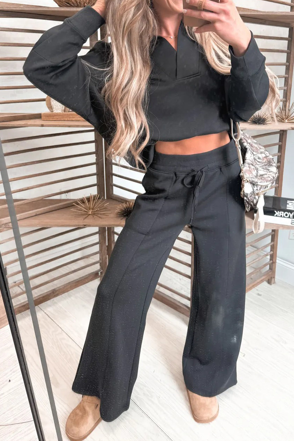 Women's Bristol Black Collared V-Neck Pullover Sweatshirt Sweatpants Set
