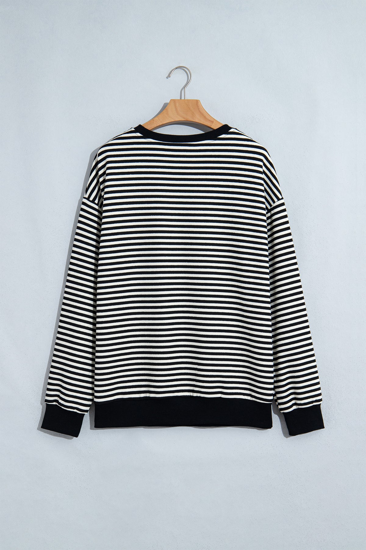 Black Stripe Velvet Bow Pattern Dropped Shoulder Sweatshirt