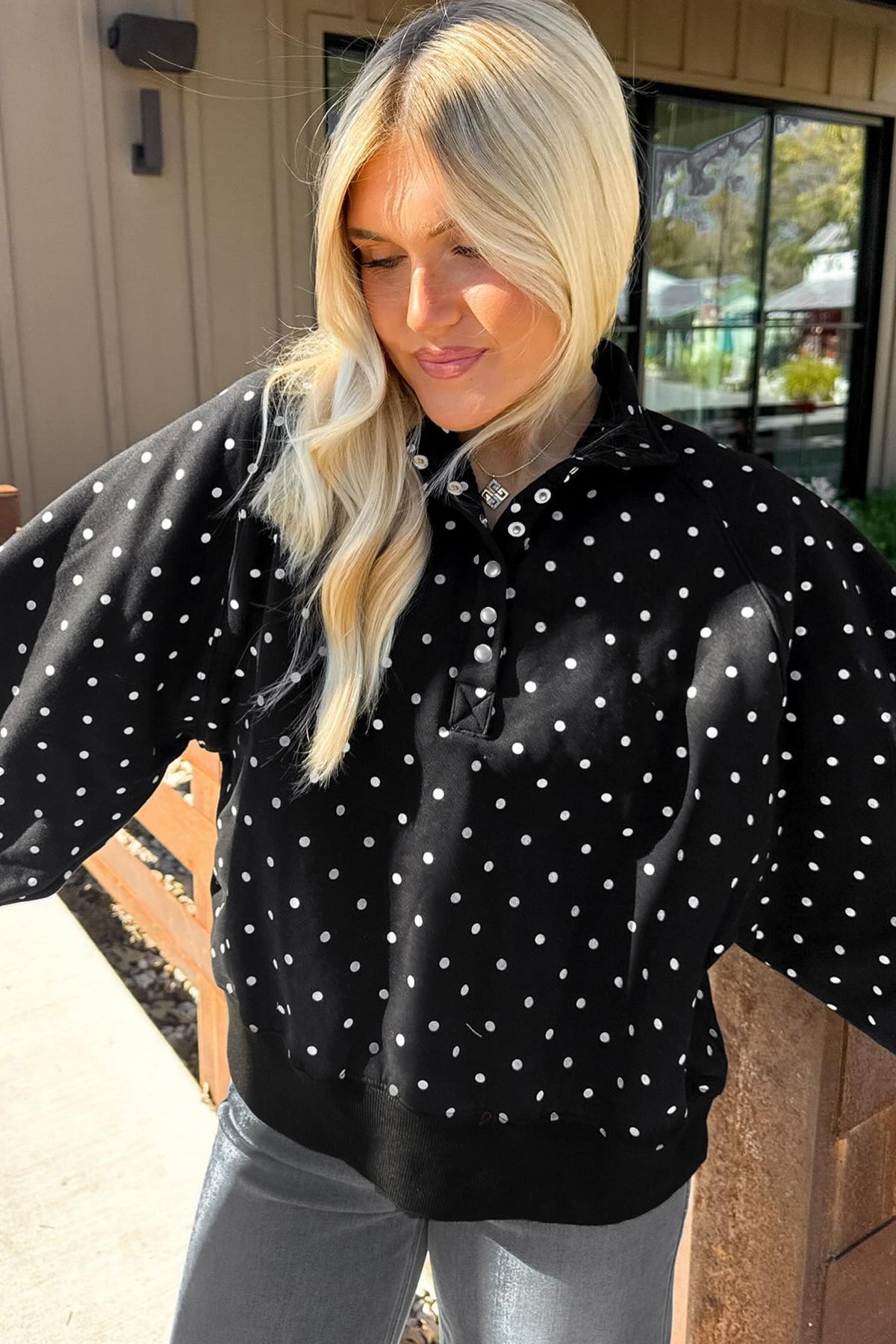 Black Polka Dot Print Metal Button Collar Sweatshirt