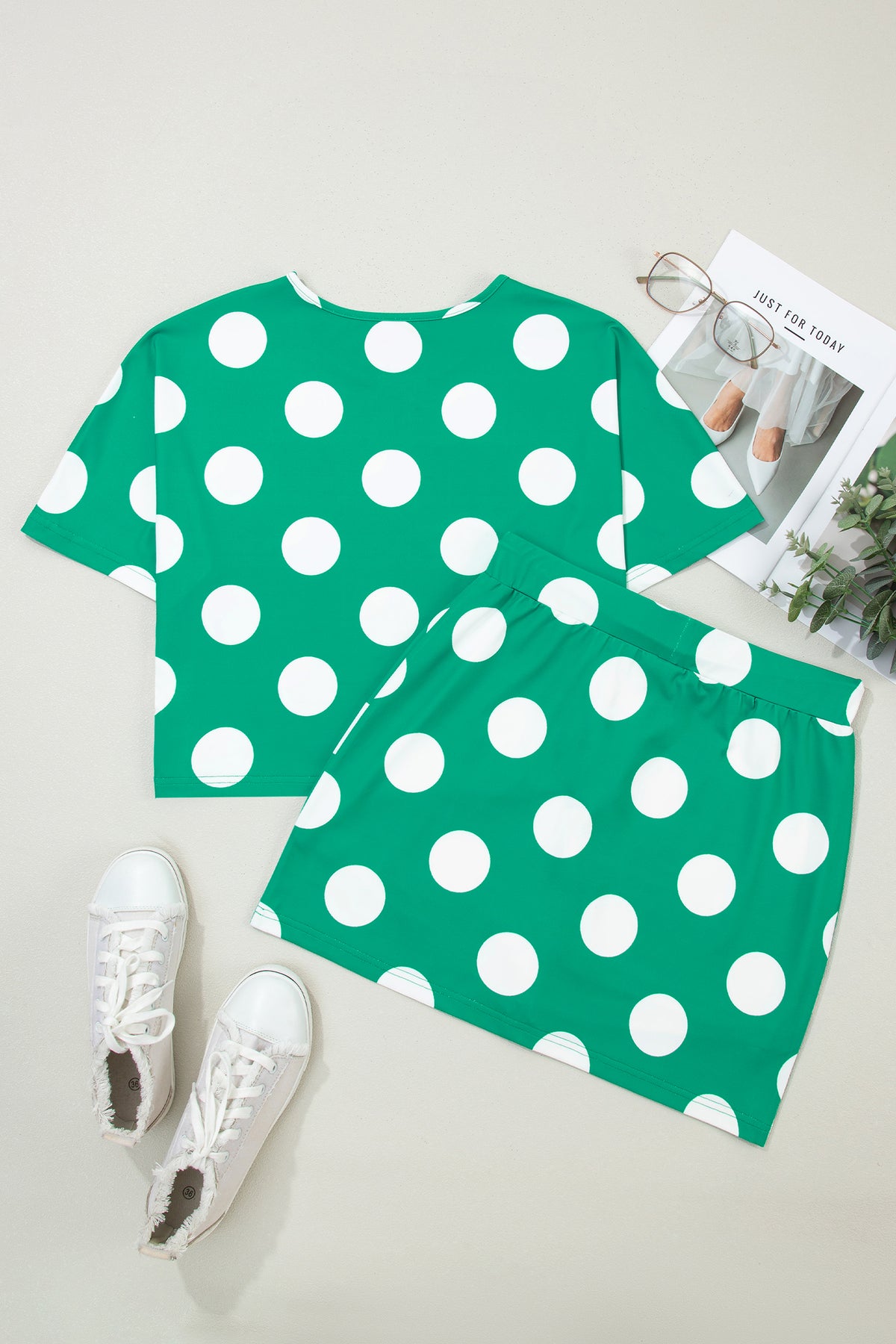 Women's Green Polka Dot Print Cropped Tee Bodycon Skort Two-Piece Set