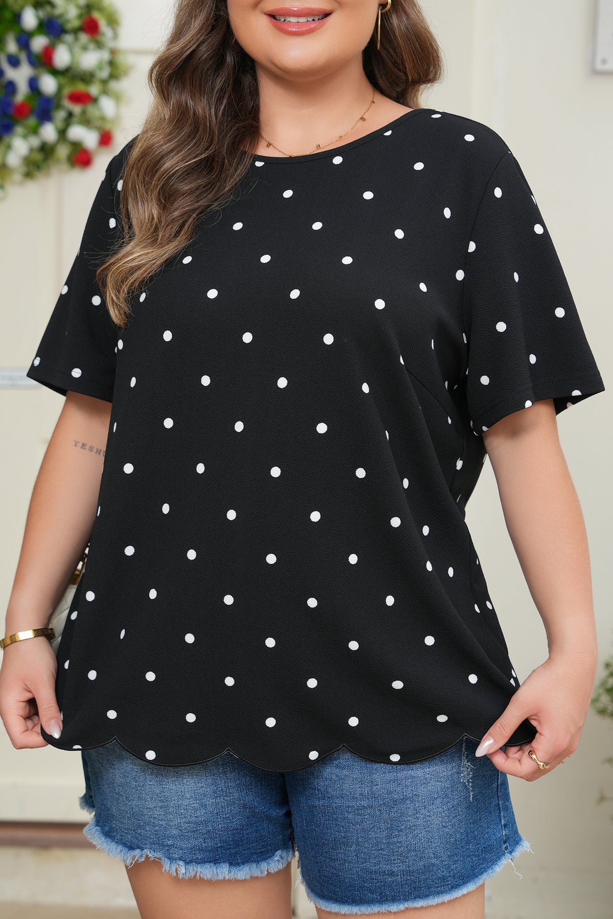 Black Plus Size Dotted Casual T-Shirt