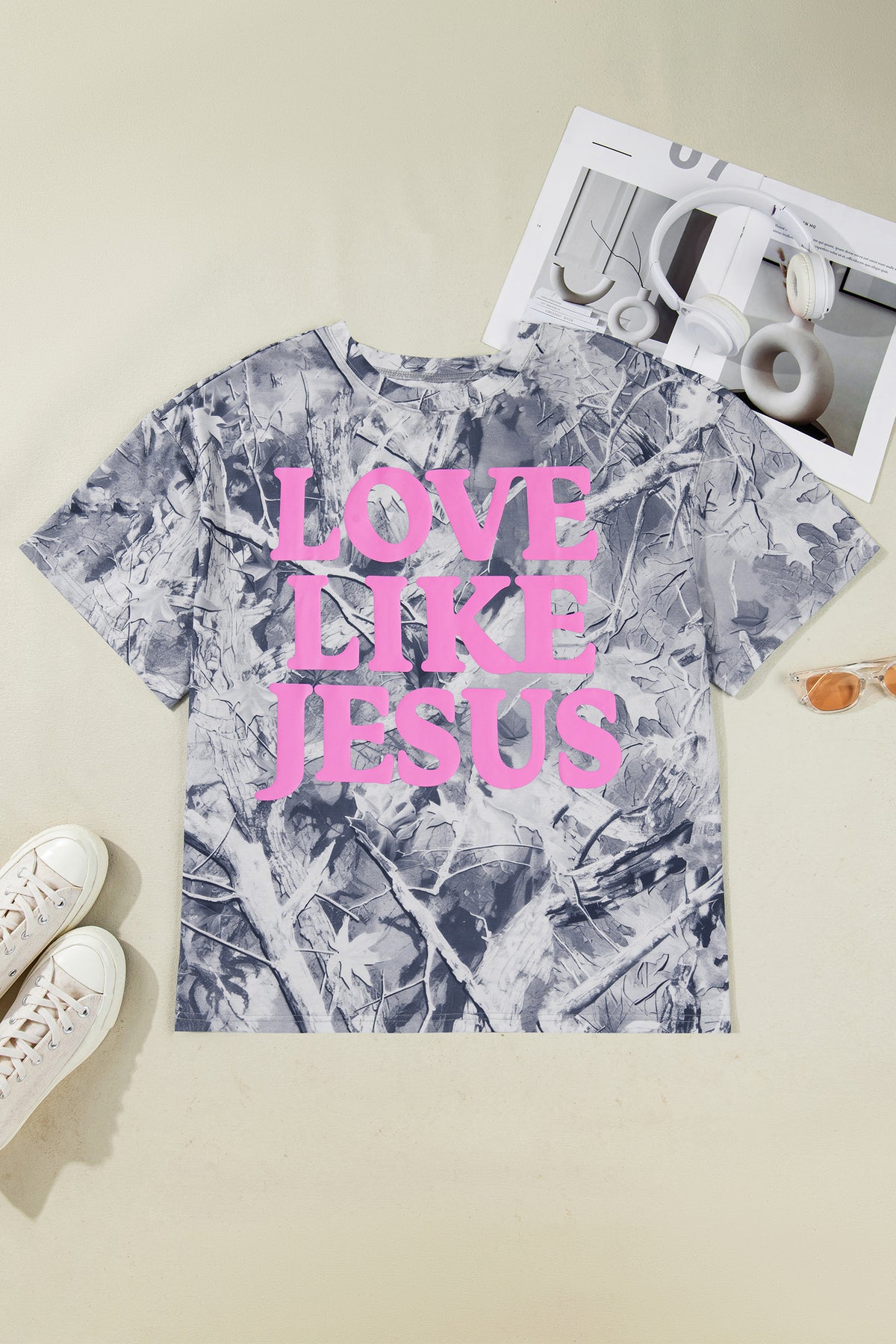 Gray Woodland Camouflage LOVE LIKE JESUS Plus Size T-Shirt