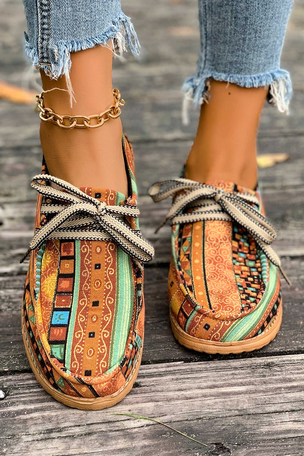 Mustard Ethnic Artistic Print Lace-up Comfort Loafer Shoes
