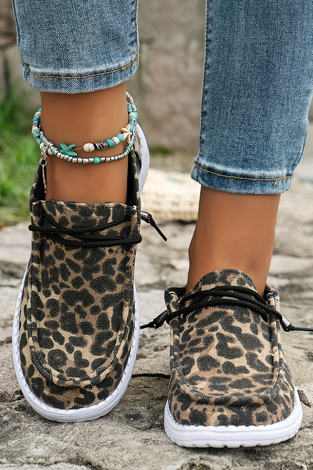 Coffee Lace-up Decor Leopard Canvas Sneakers
