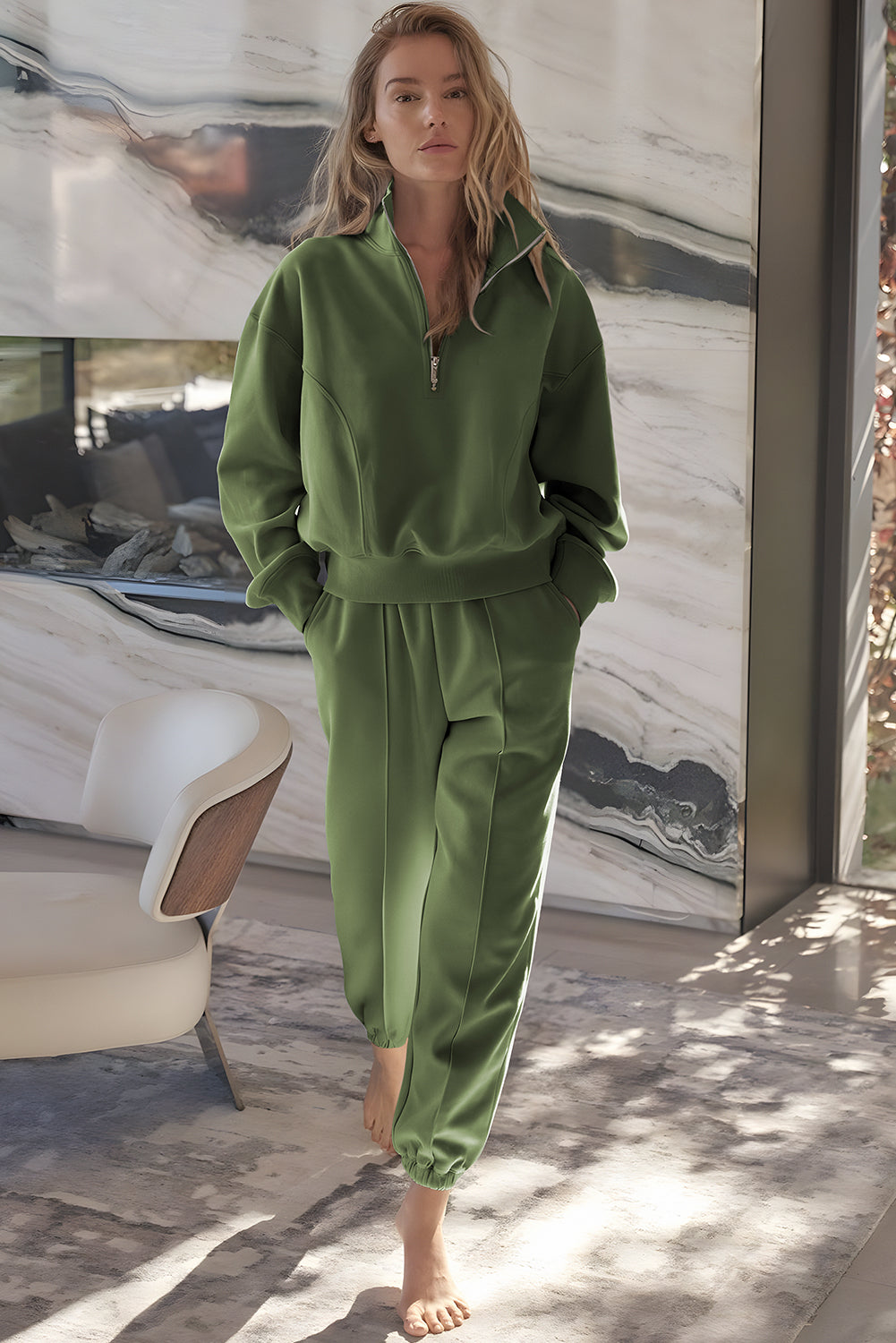 Women's Vineyard Green Half Zip up Pullover Active Top & Joggers Set