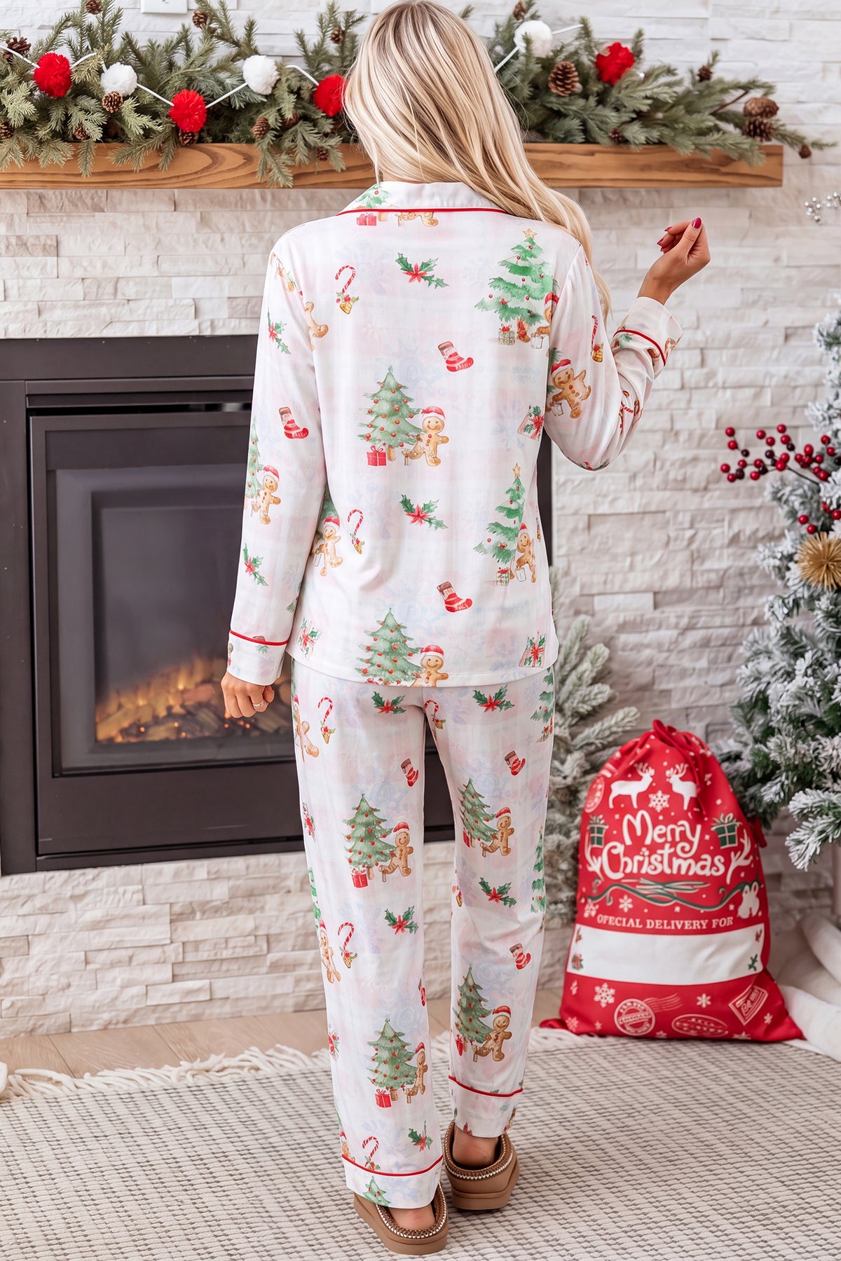 Pink Plaid Gingerbread Man Christmas Print Long Lounge Set