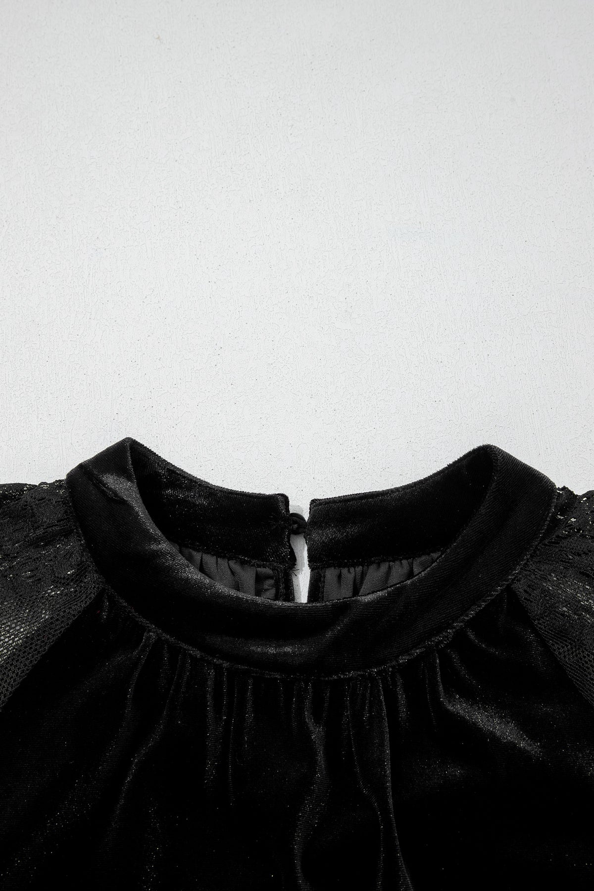 Color Black Solid Color Sheer Lace Long Sleeve Patchwork Stand Neck Velvet Blouse