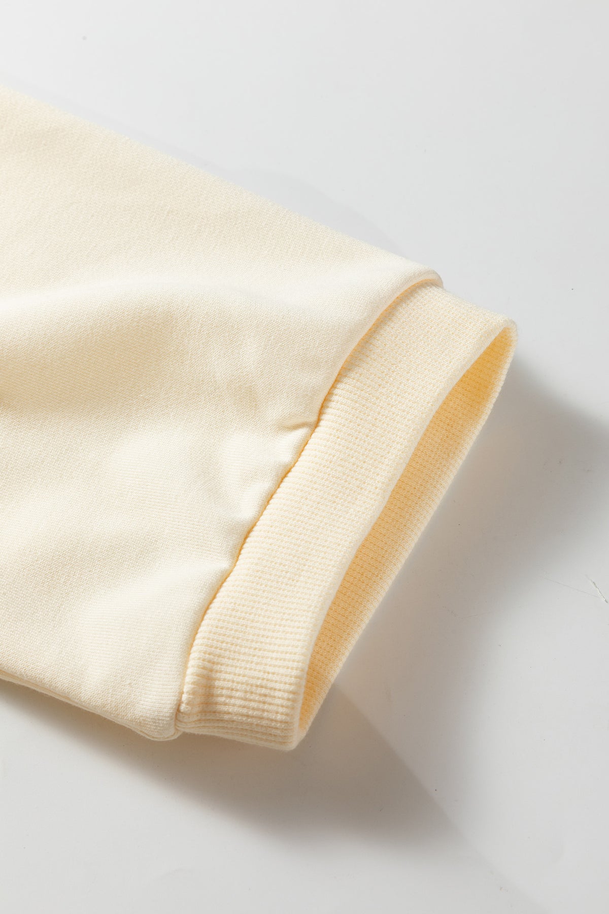 Beige Plus Size Raw-Seam Detail Floral Bow Patched Relaxed Pullover
