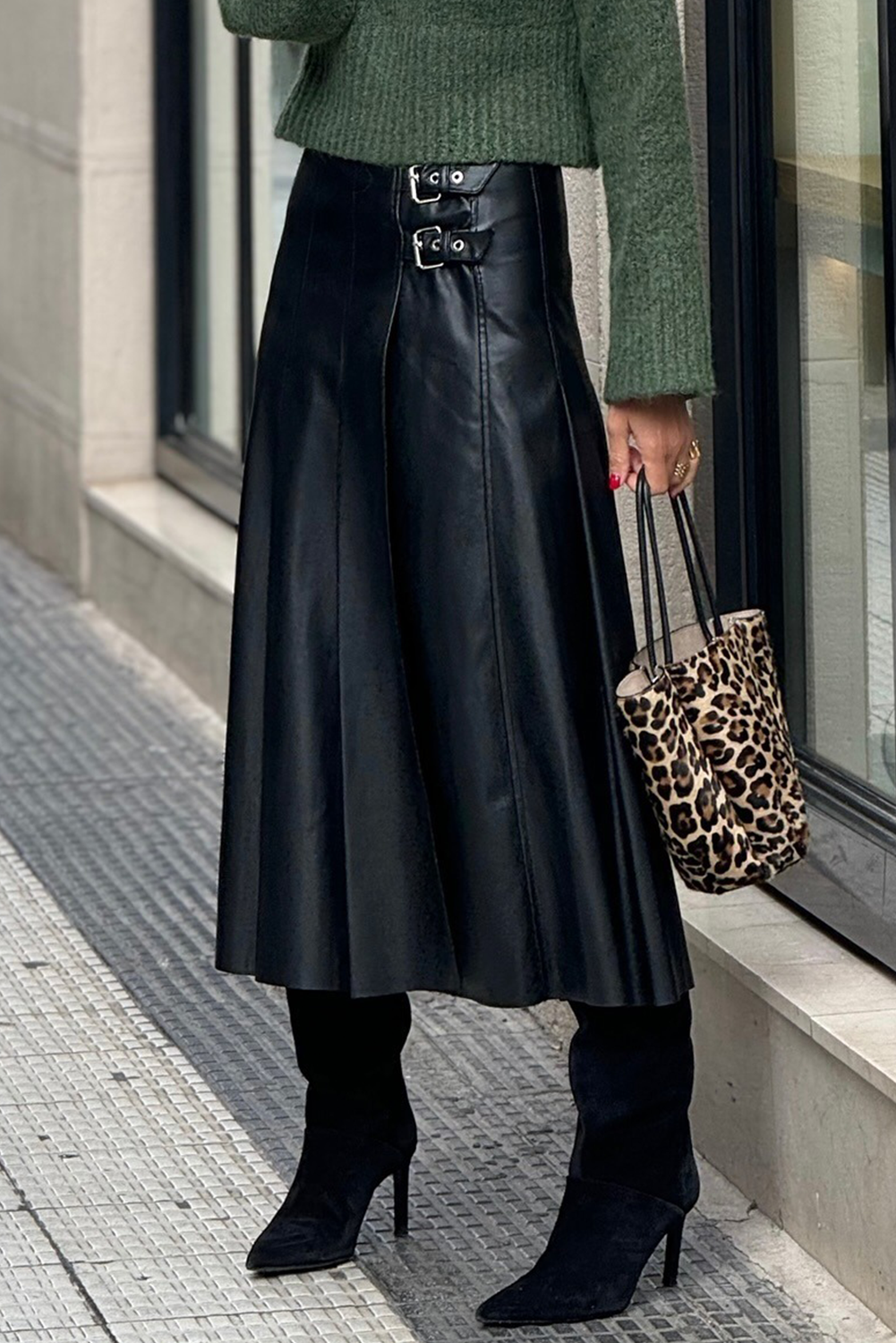 Black Faux Leather Retro Buckle Pleated Stitch Flared Midi Skirt