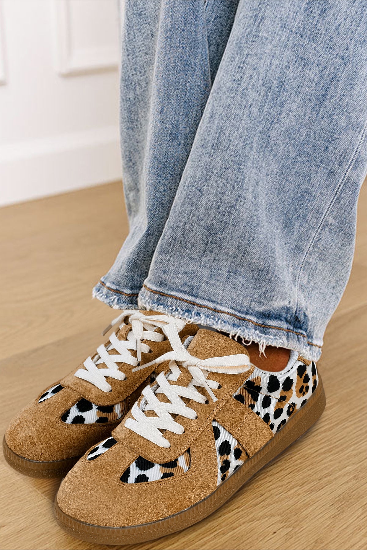 Light French Beige Color Block Leopard Print Patchwork Lace-up Sneakers