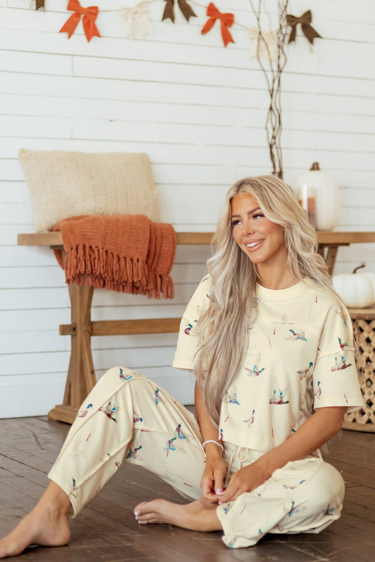 Beige Duck Print Short Sleeve Top Pocket Pants Casual Set