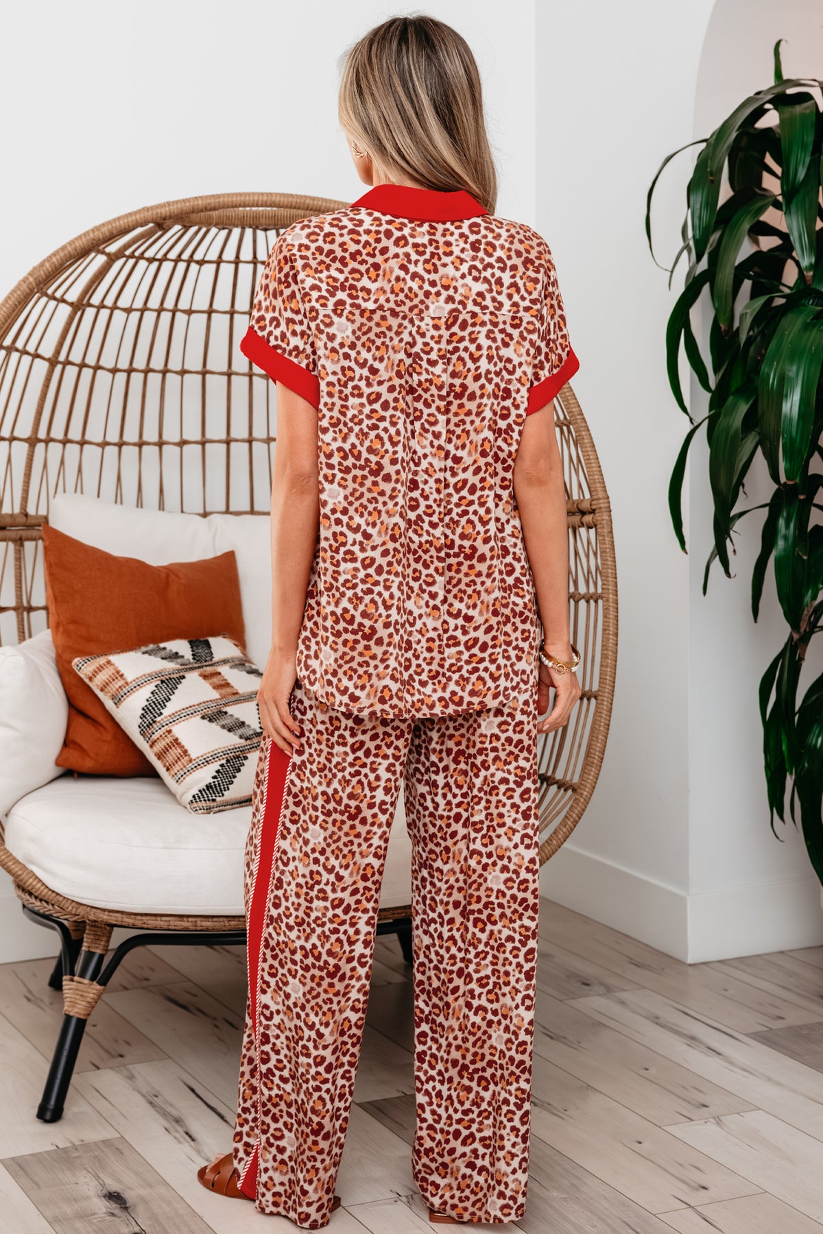 Women's Brown Contrast Trim Leopard Top & Pants Two-Piece Set