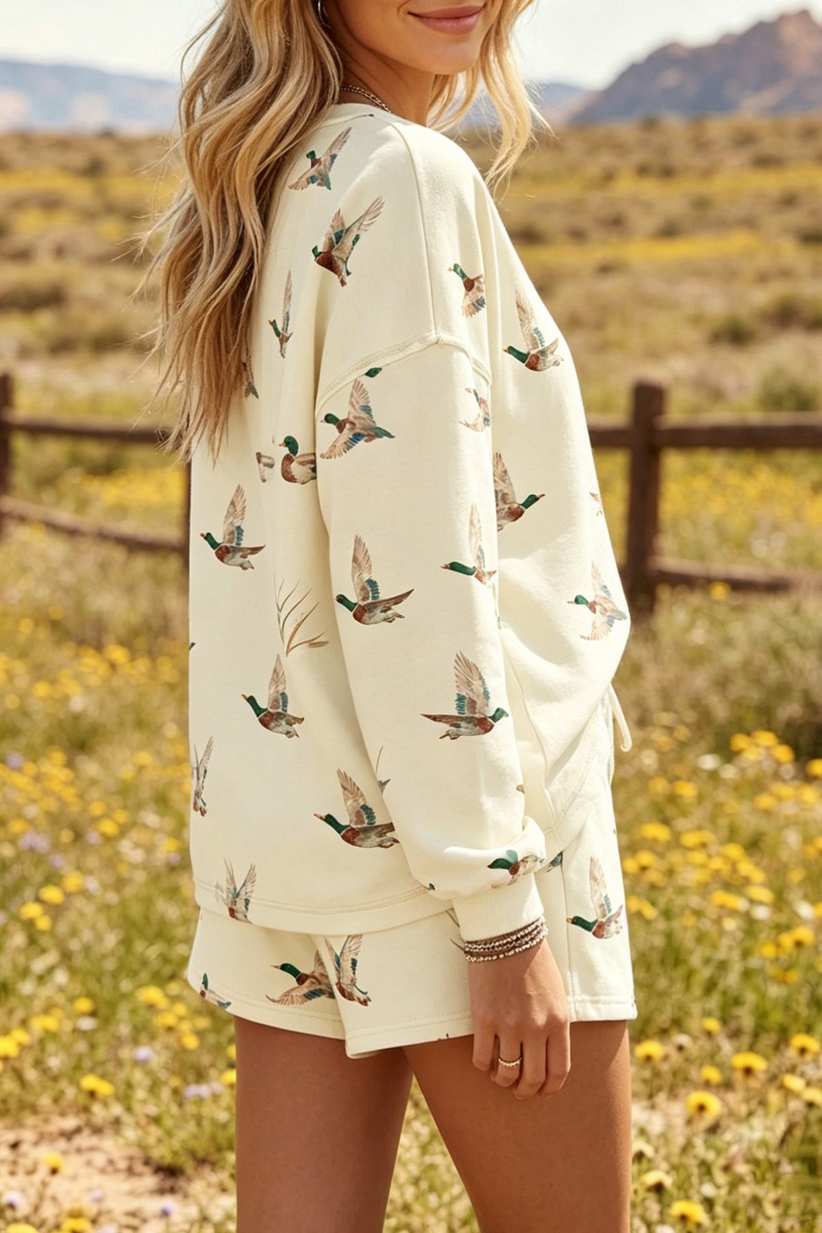 Women's Beige Free Mallard Print Long-Sleeve Top Drawstring Shorts Set