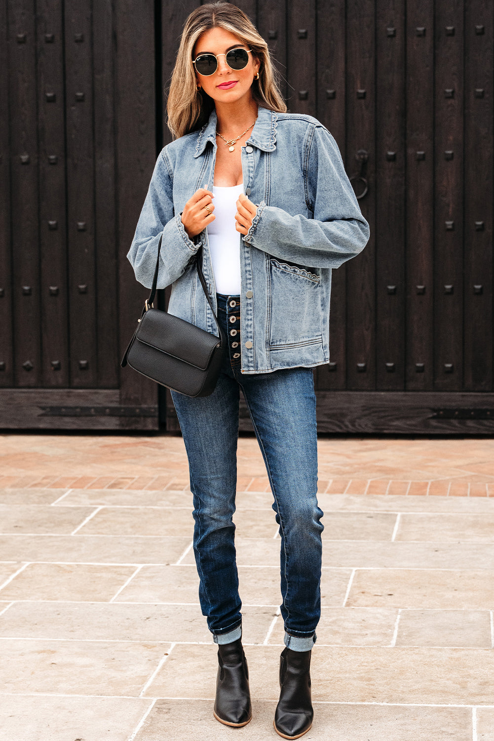 Myosotis Scallop Collar Patched Pocket Mineral Washed Denim Jacket