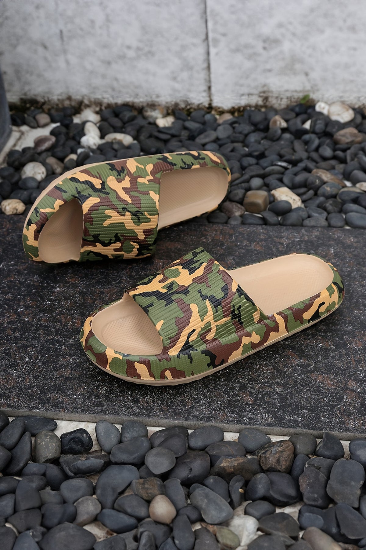 Deep Green Camouflage Anti-Slip Thick Sole Outdoor Slippers