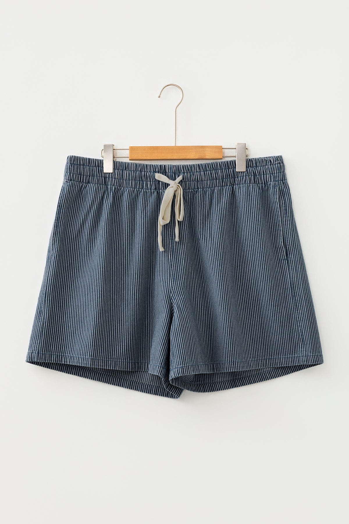 Sky Blue Stripe Plus Size Contrast Drawstring Elastic-Waist Denim Shorts
