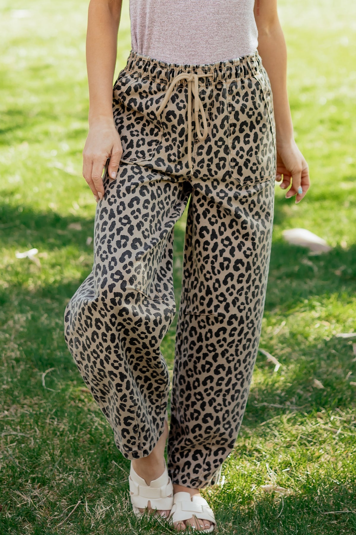 Khaki Leopard Print Drawstring Elastic Waist Denim Pants with Pockets