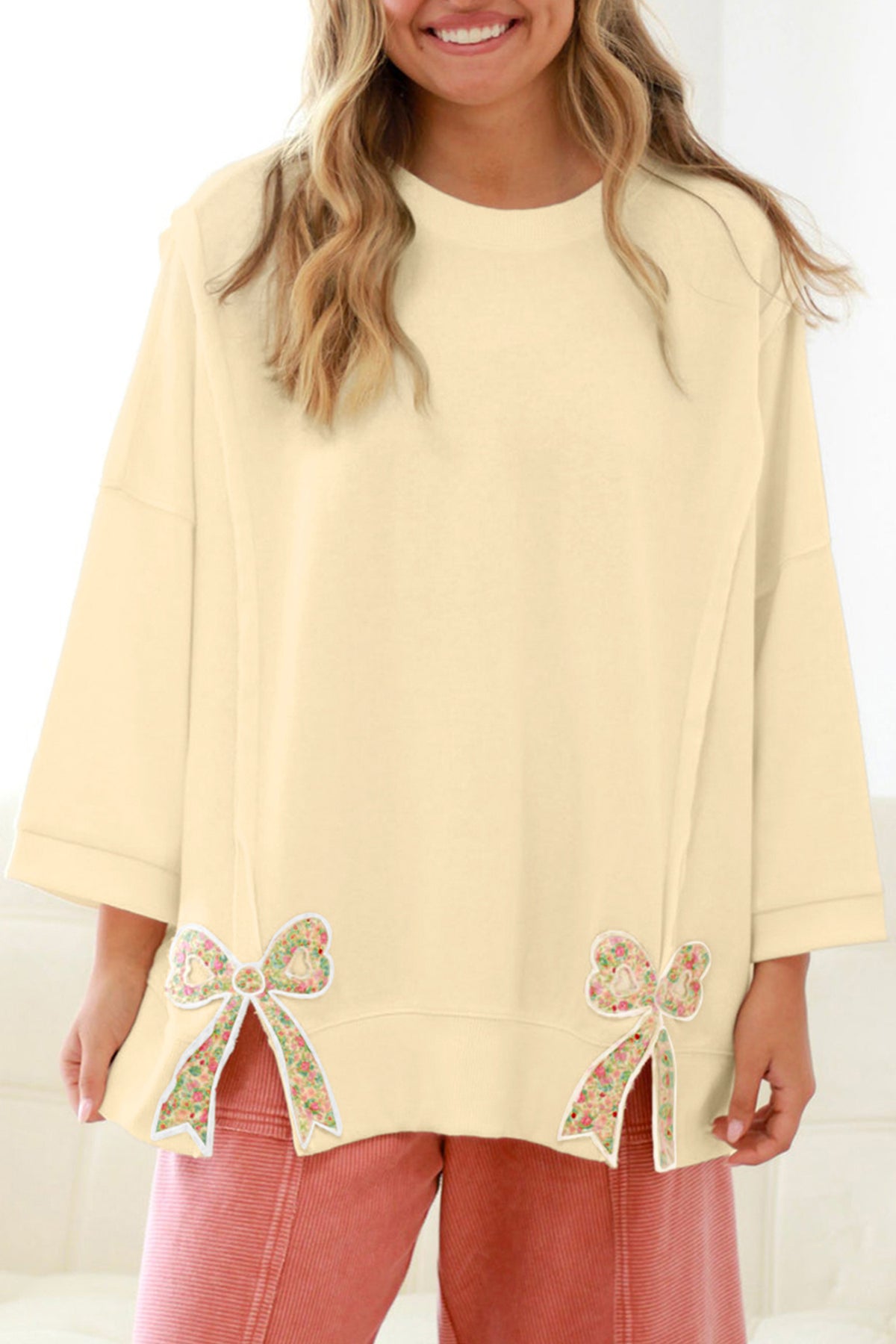 Beige Plus Size Raw-Seam Detail Floral Bow Patched Relaxed Pullover