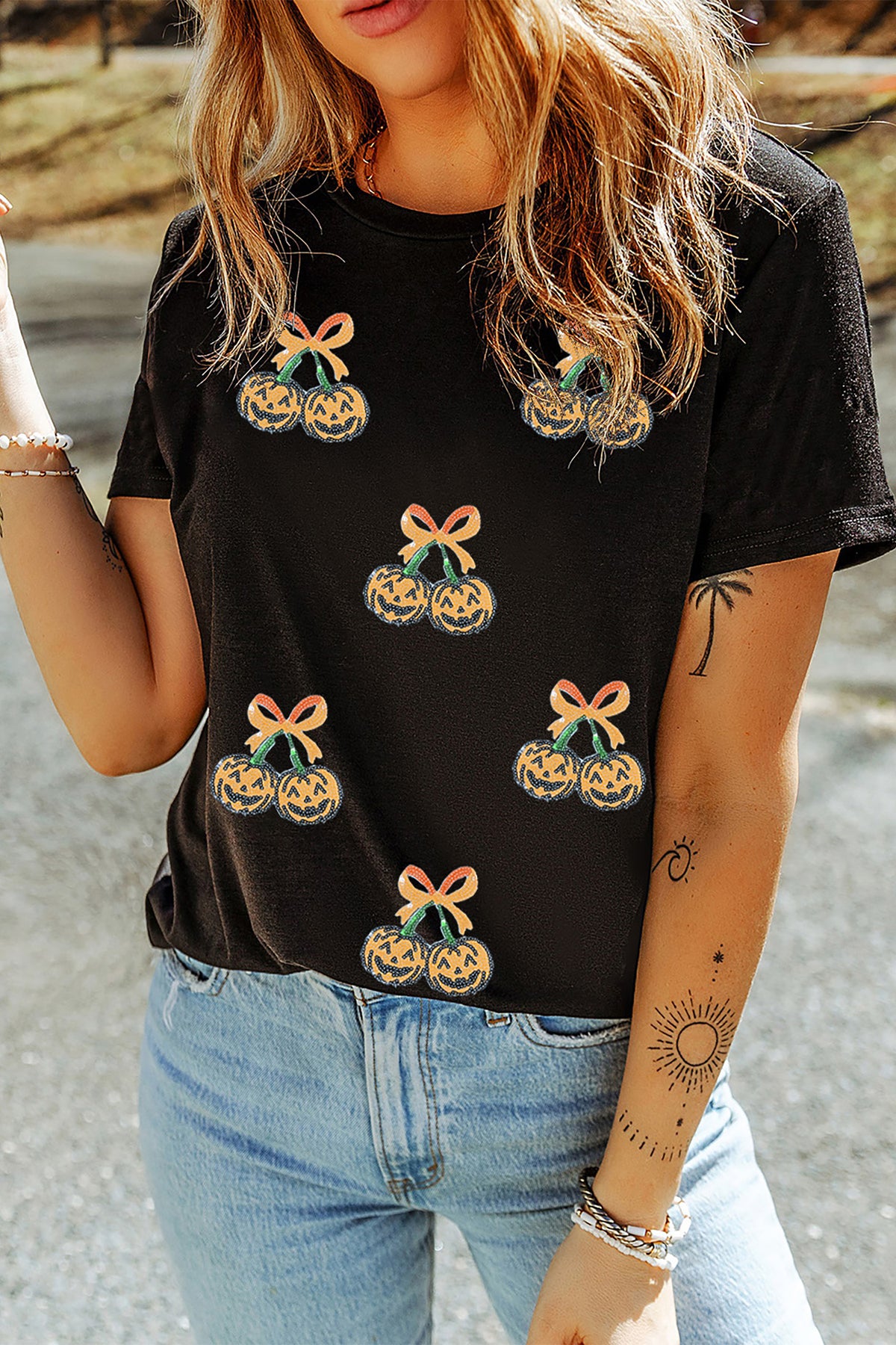 Black Sequin Pumpkin Cherry Graphic Round Neck Casual T-Shirt