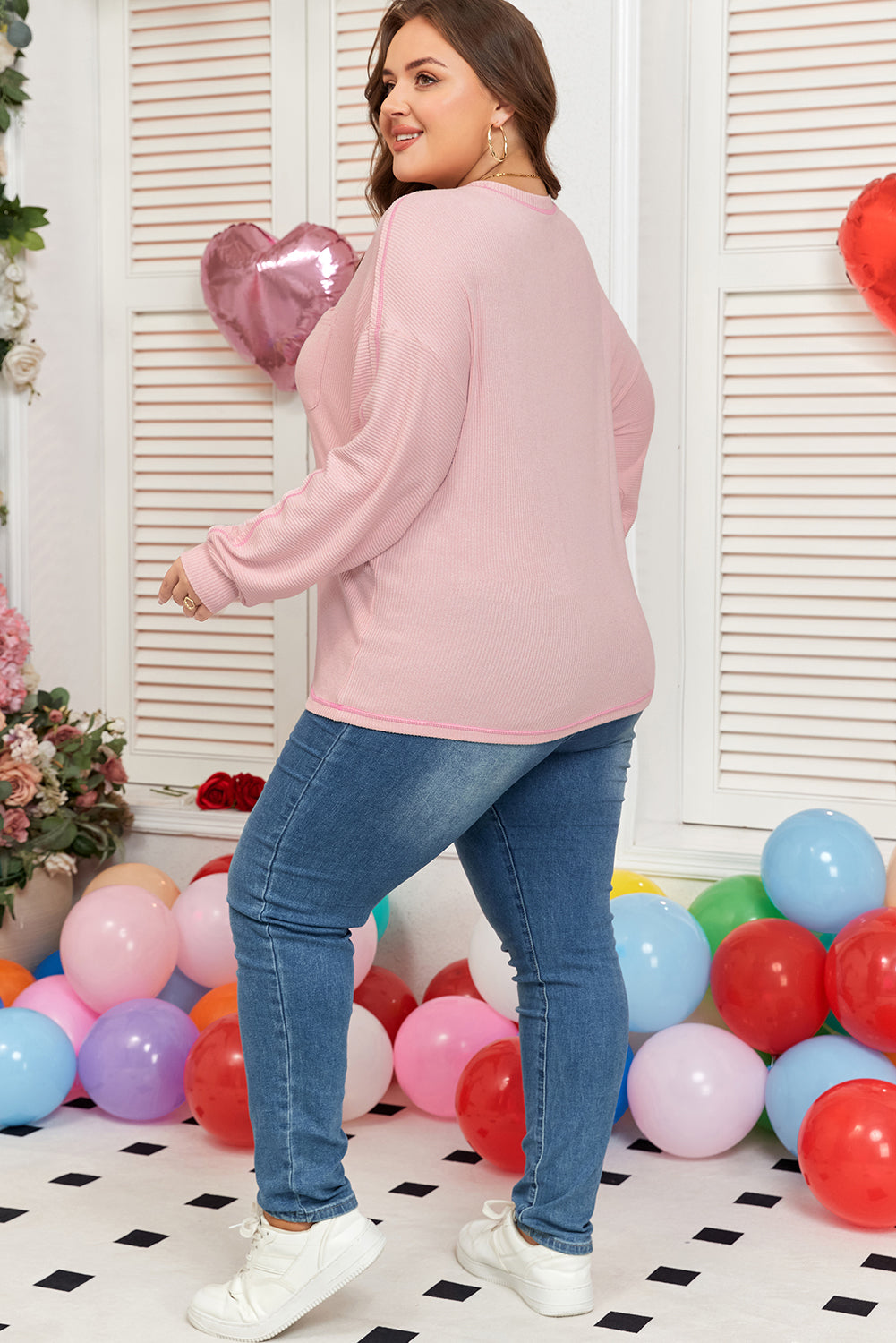 Bonbon Ribbed Exposed Seam Round-Neck Chest Pocket Plus Knit Top