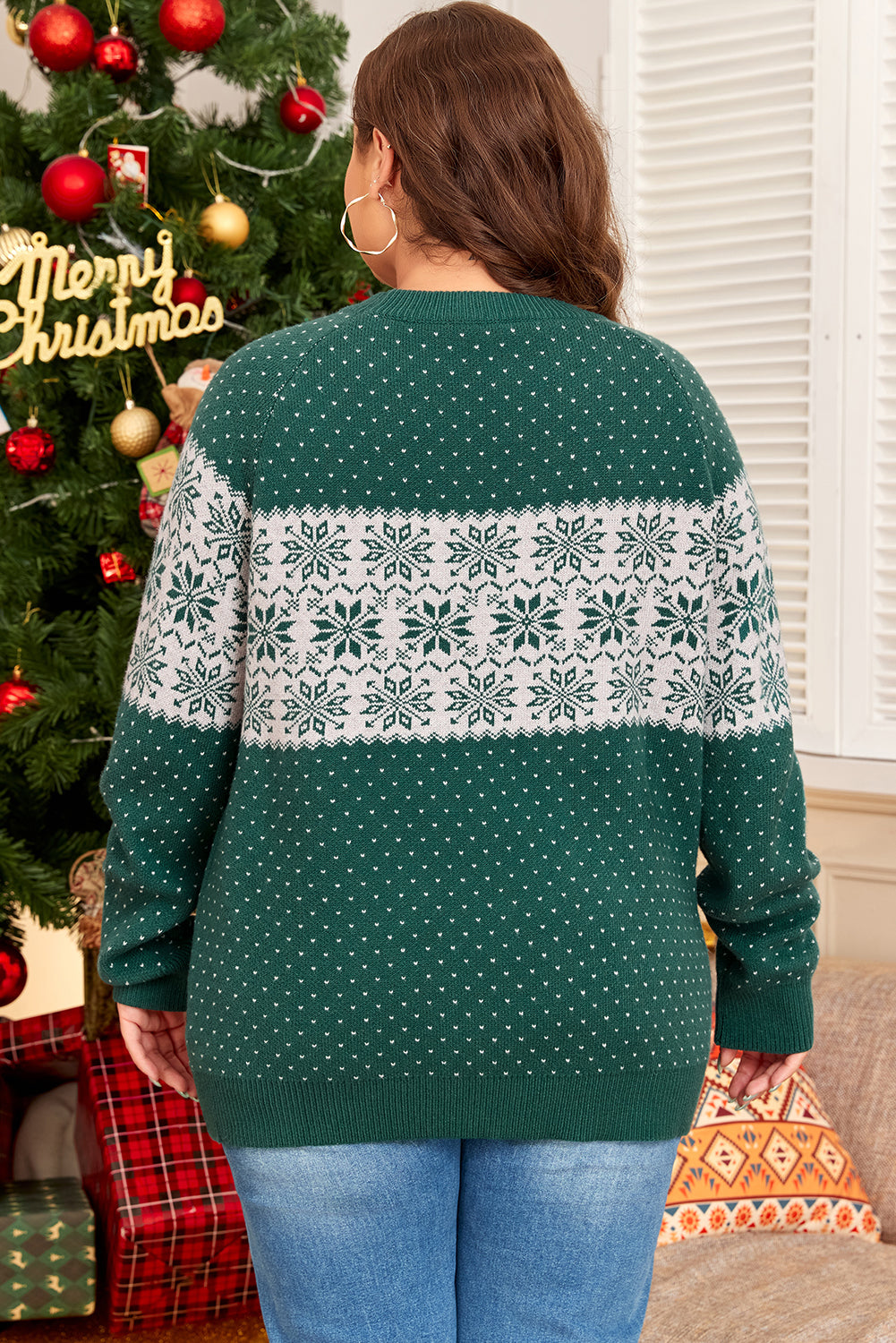 Green Christmas Snowflake Pattern Drop-Shoulder Plus Size Sweater