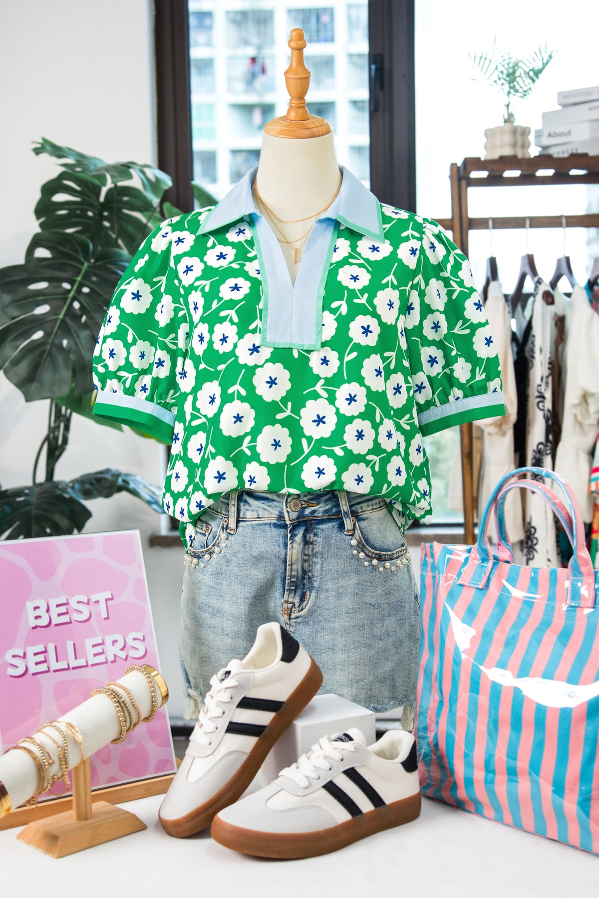 Green Flower Contrast Patchwork Collar Short Sleeve Blouse