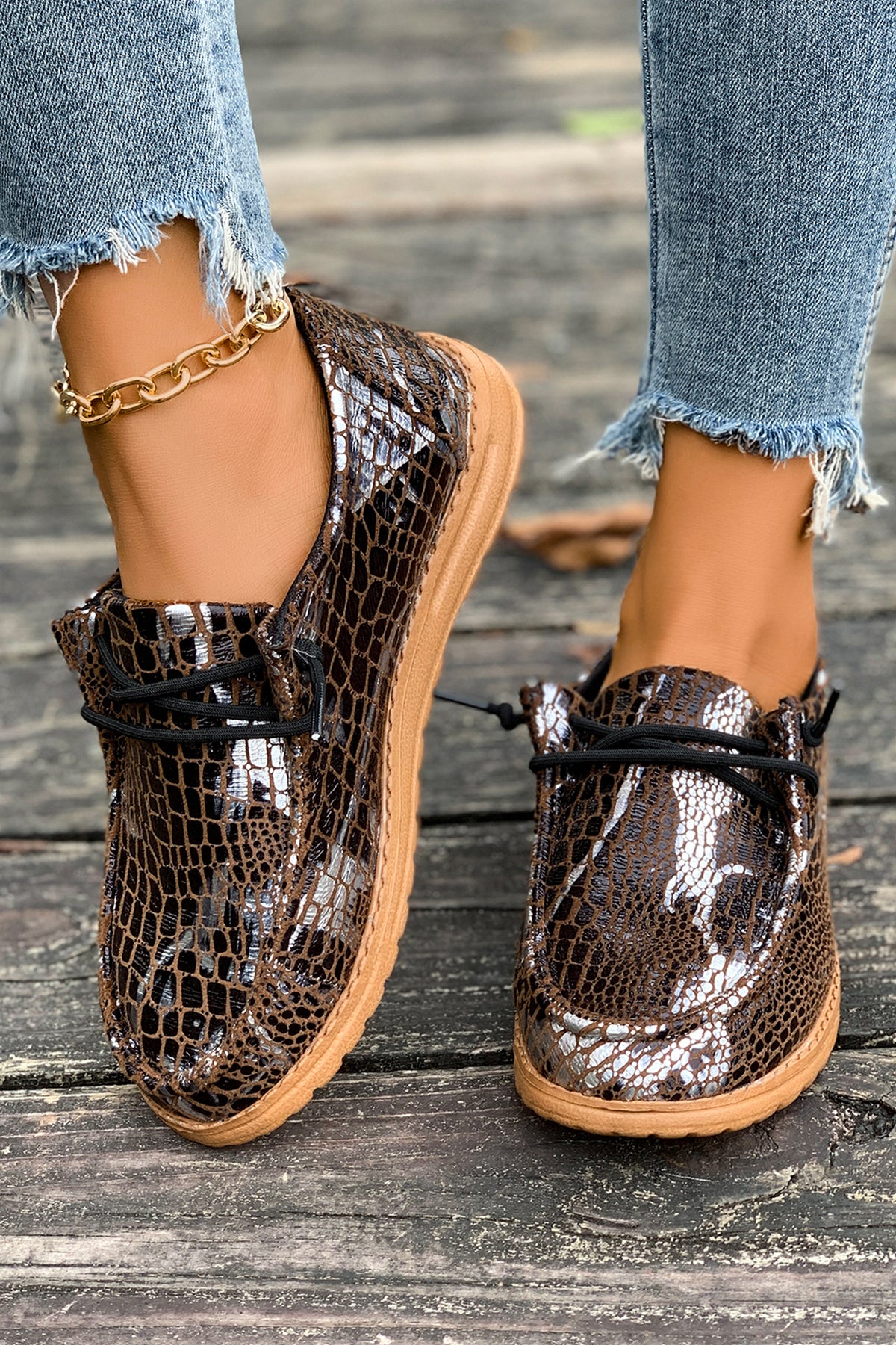 Mustard Ethnic Artistic Print Lace-up Comfort Loafer Shoes