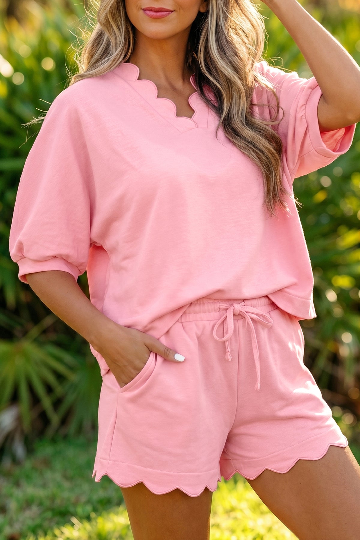 Women's Gossamer Pink Scalloped V-Neck Dolman Oversize Top Shorts Two-Piece Set