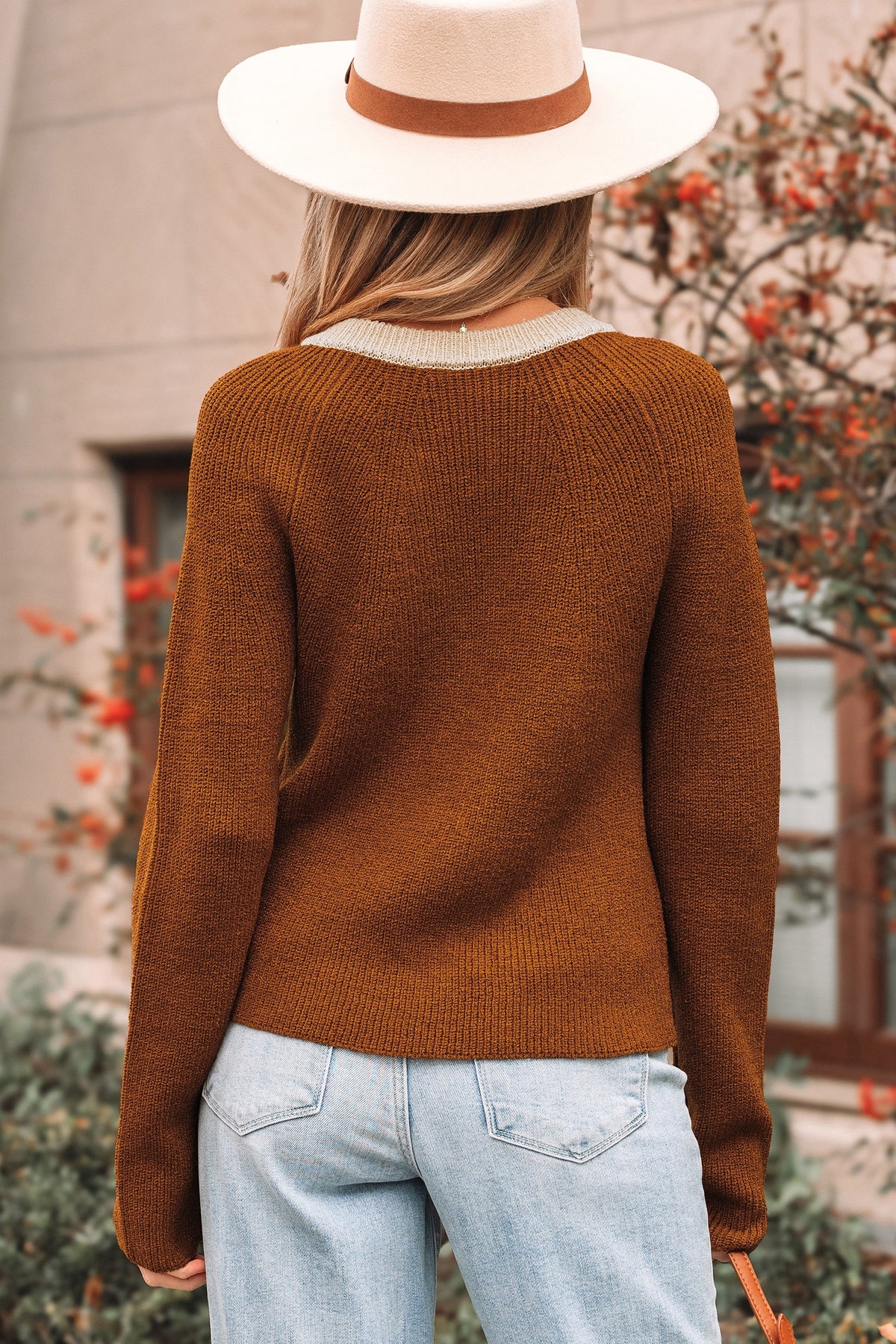 Chestnut Contrast Knit V Neckline Short Cardigan