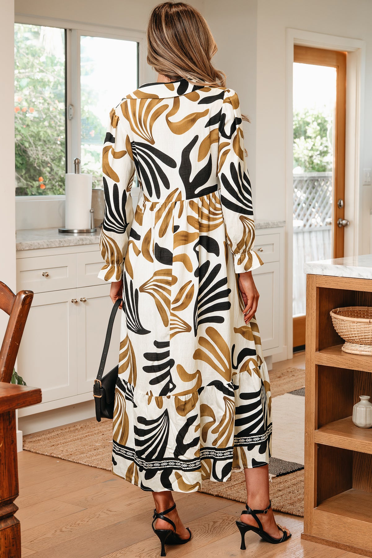 Brown Tropical Contrast Trim Neck Long Sleeve Ruffle Hem Dress