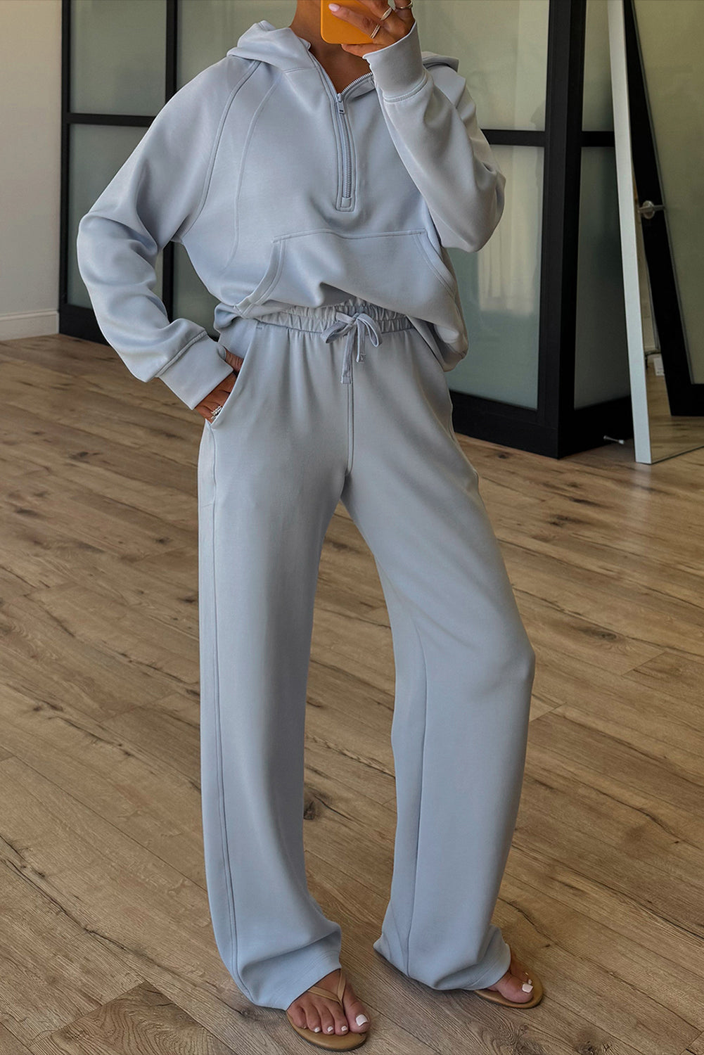 Women's Jet Stream Half Zip Thumbhole Sleeve Hoodie Active Pants Two-Piece Outfit Set