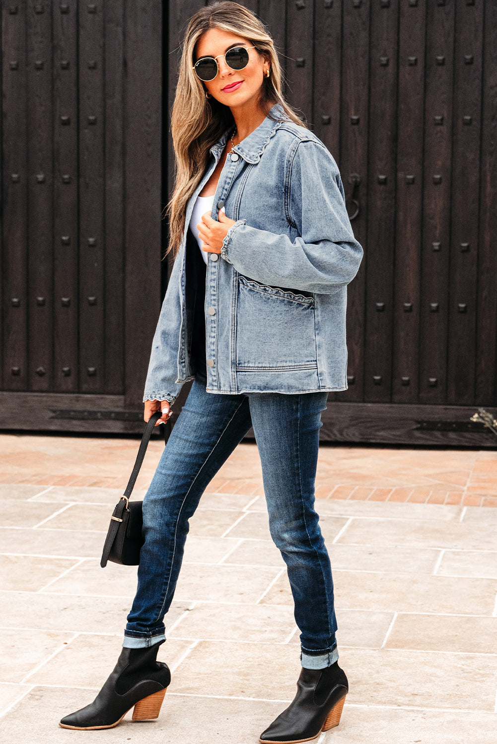Myosotis Scallop Collar Patched Pocket Mineral Washed Denim Jacket