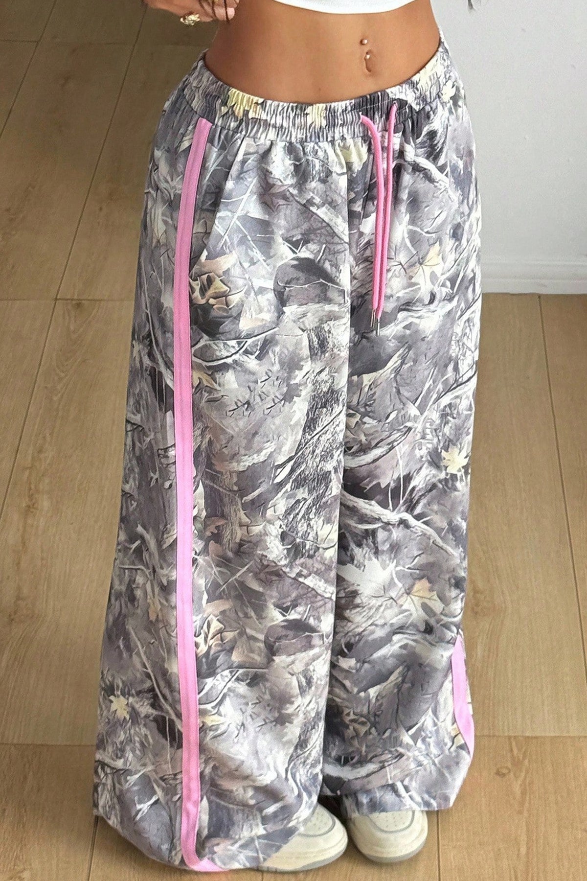 Gray Camo Woodland Print Color Block Drawstring Wide Leg Sweatpants
