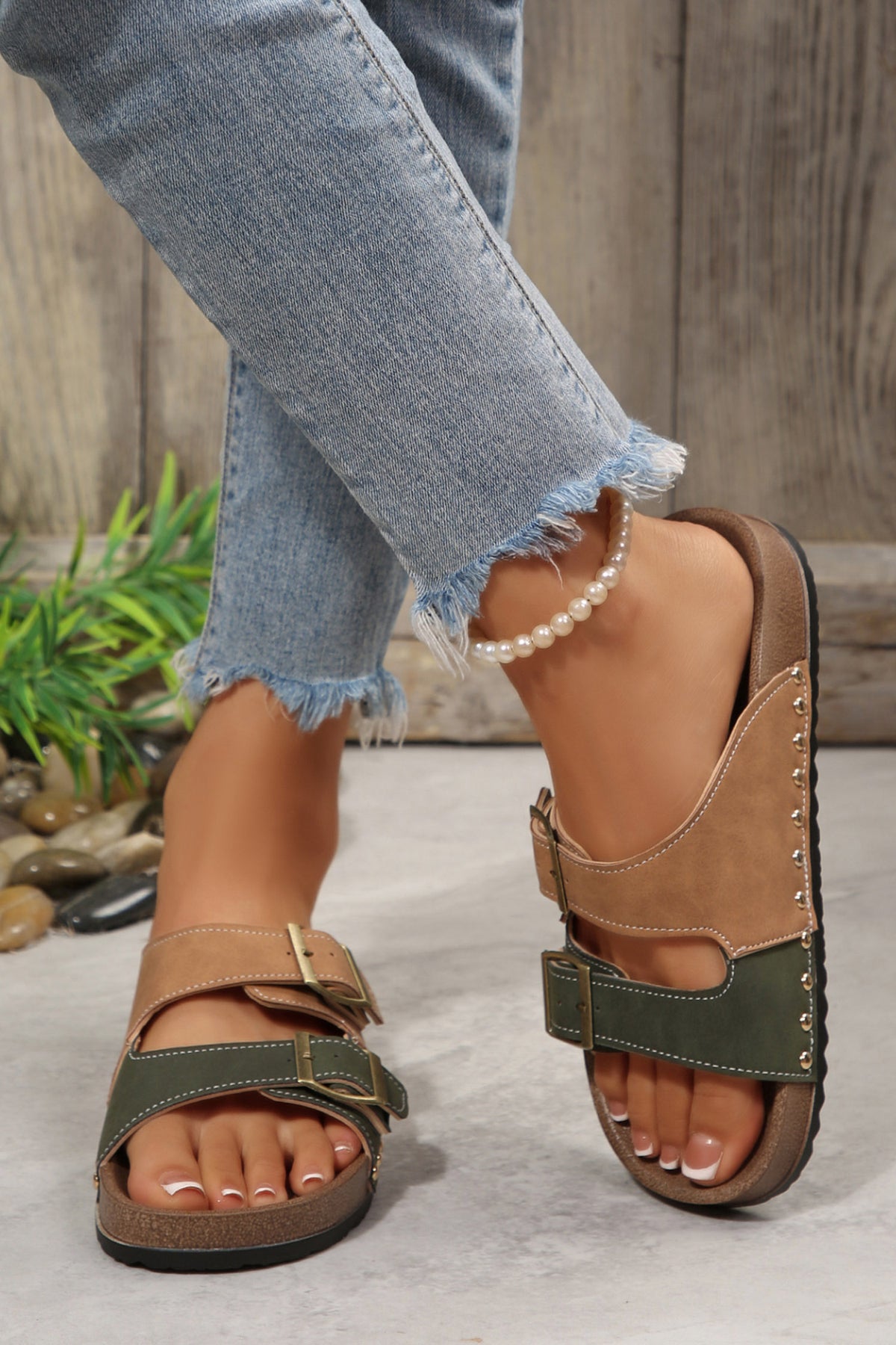 Deep Green Retro Buckle Cutout Straps PU Leather Studded Sandals