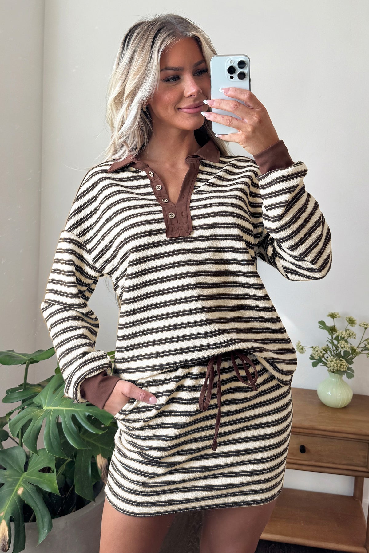 Women's Brown Stripe Contrast Trim Button Neck Long-Sleeve Top Drawstring Mini Skirt Set