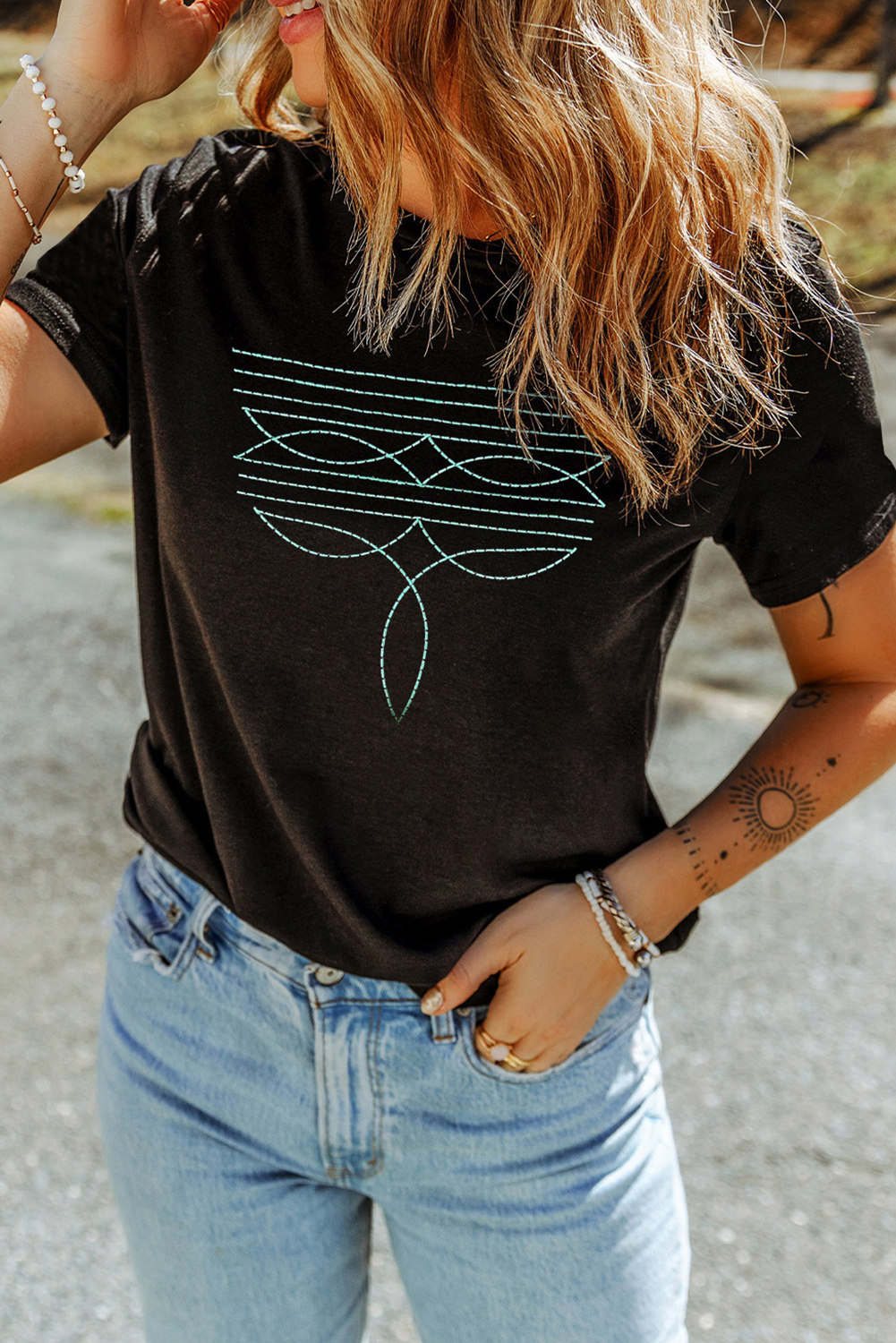 Black Western Fashion Geometric Embroidered T-Shirt