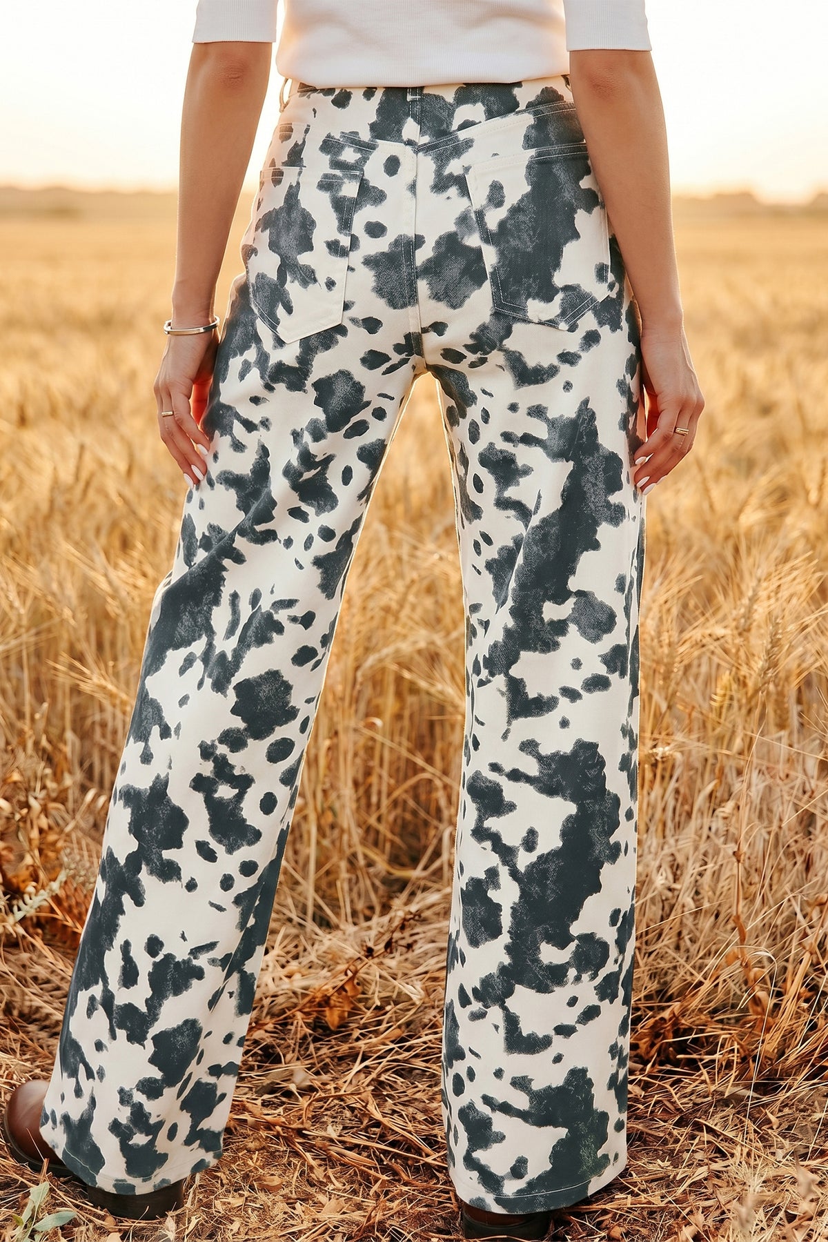 Brown Abstract Print Metal Button Regular Fit Full Length Jeans