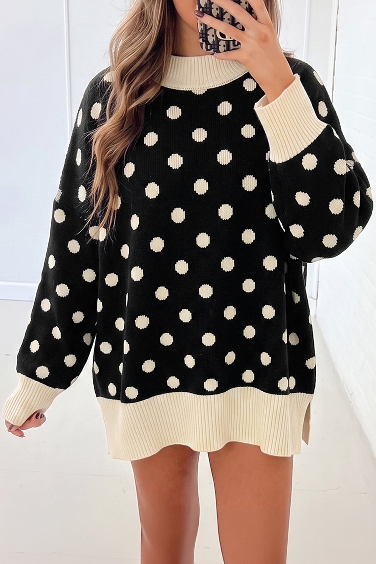Green Polka Dot Pattern Ribbed Colorblock Trim Split Tunic Sweater