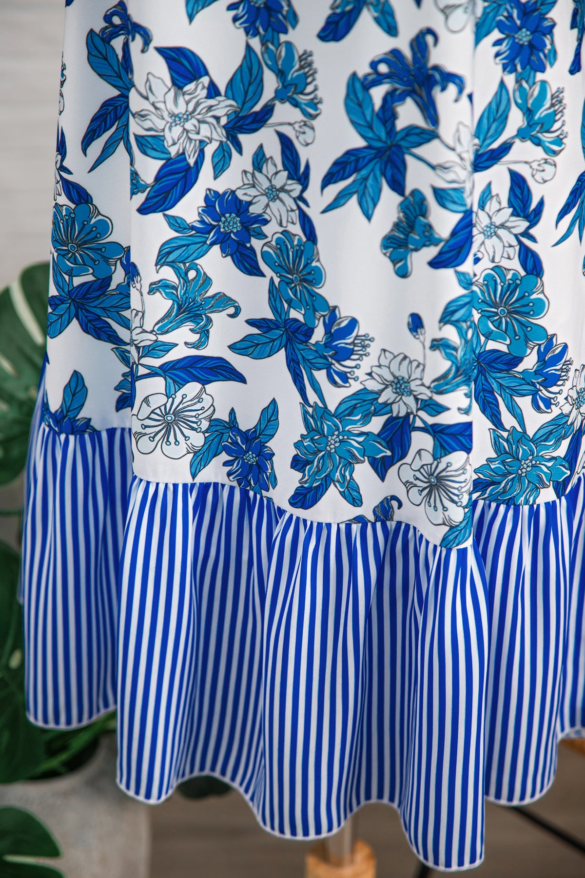 Sky Blue Floral U Neck Sleeveless Striped Ruffle Hem Patchwork Dress